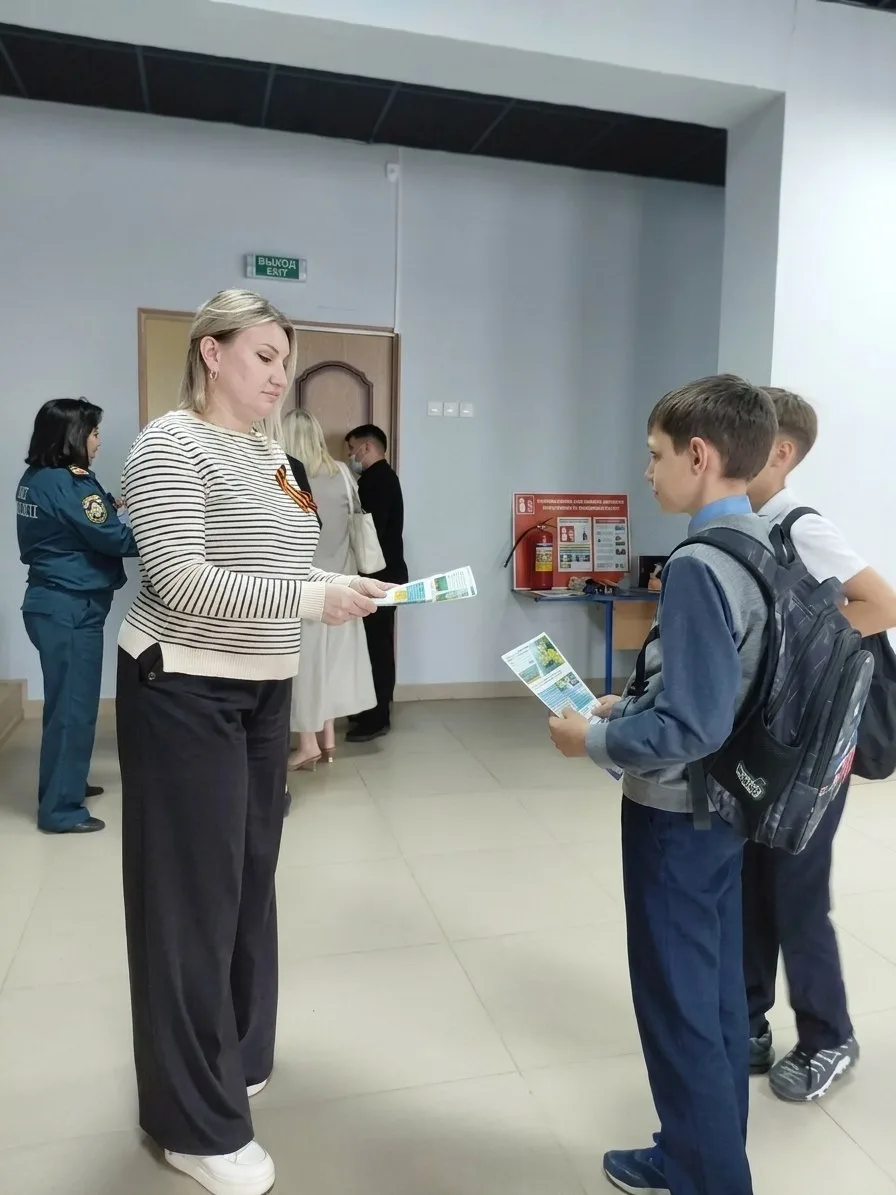 Правила, которые могут спасти жизнь  В рамках профилактической работы в период купального сезона адм