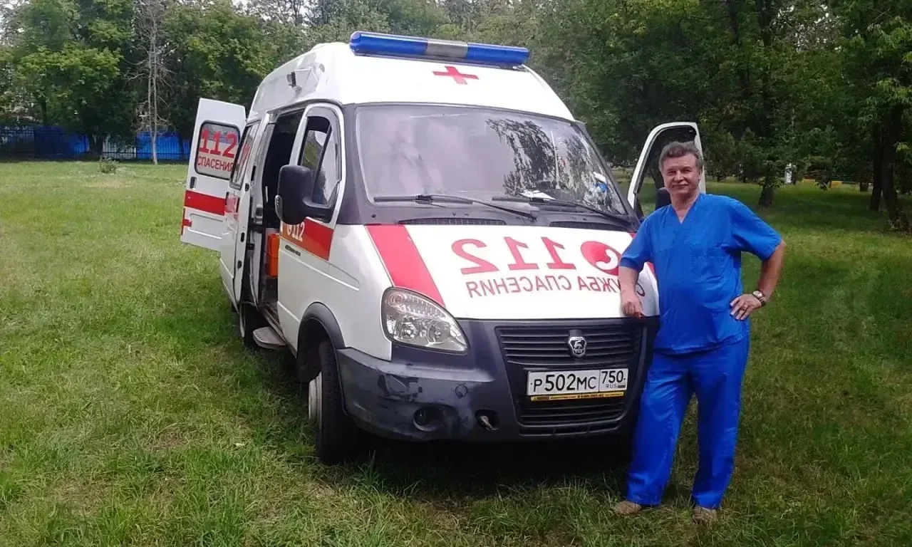 28 апреля — День работника скорой медицинской помощи  🚑 Каждый день они на передовой. Без выходных и