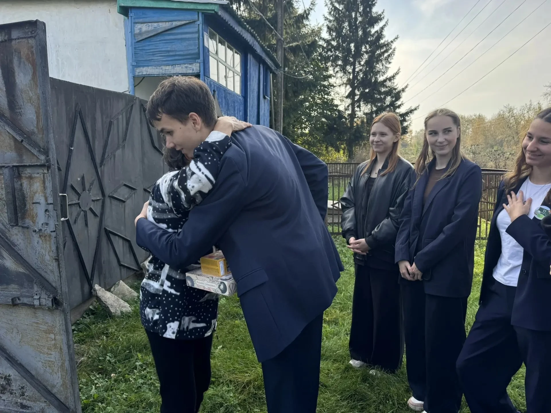 Связь поколений: тепло сердец для наших ветеранов 👵👴