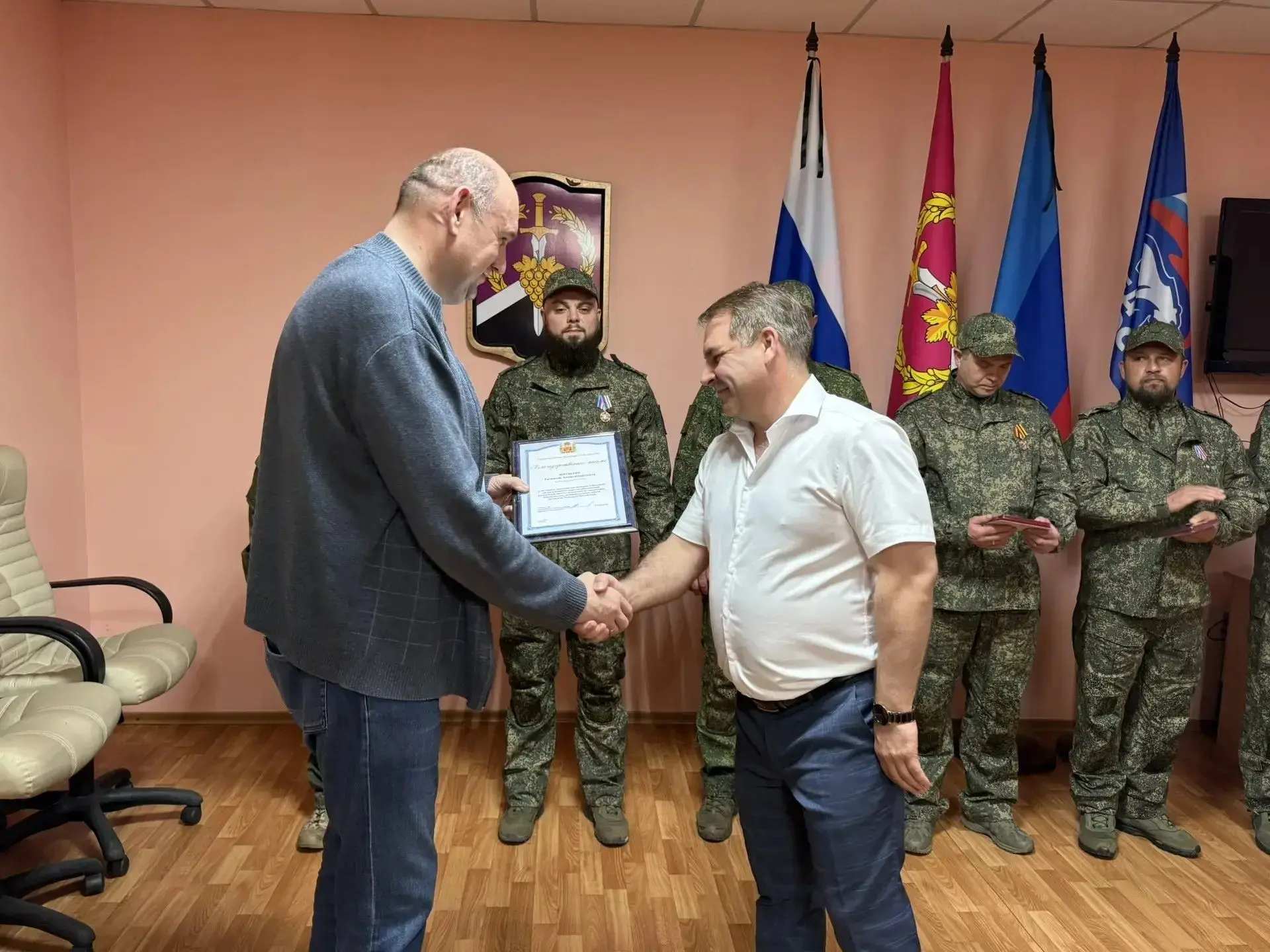 Губернатор Евгений Солнцев во время поездки в Перевальск отметил работу оренбургских строителей  За 