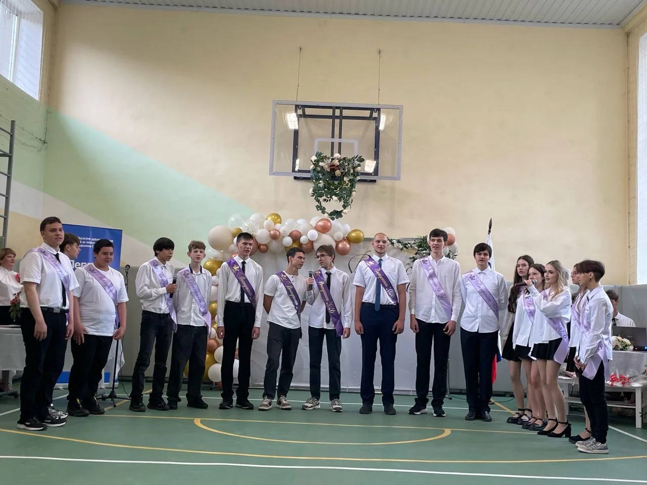 🎉 Последний звонок в МКОУ Елизаветовская СОШ! 🎉

Прозвучал самый трогательный звонок в году — в на