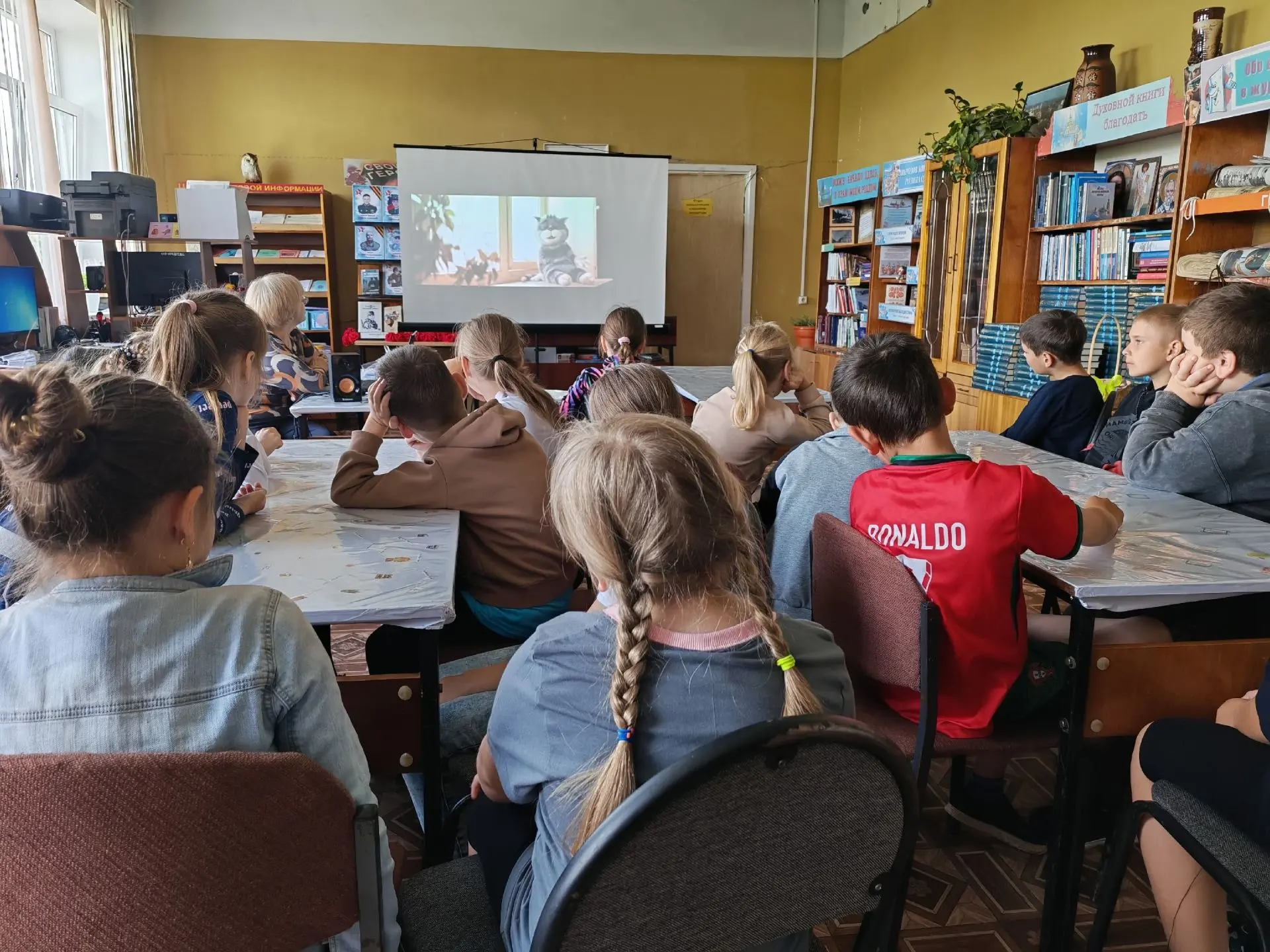 🎬📚 15 июня в читальном зале Велижской районной библиотеки для участников детской оздоровительной п