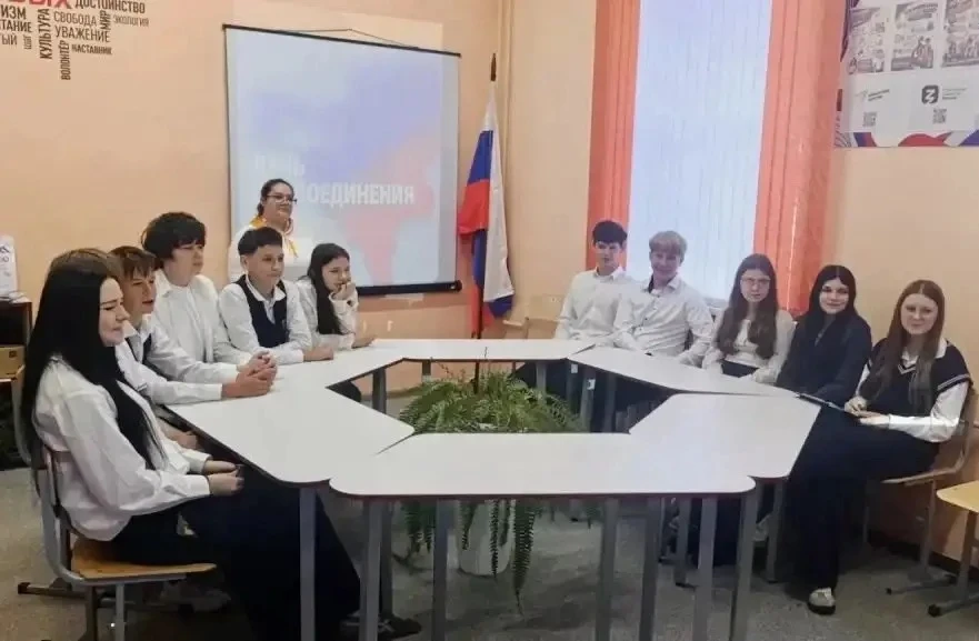 🇷🇺30 сентября — одна из самых значительных дат в новейшей истории России — в состав г...