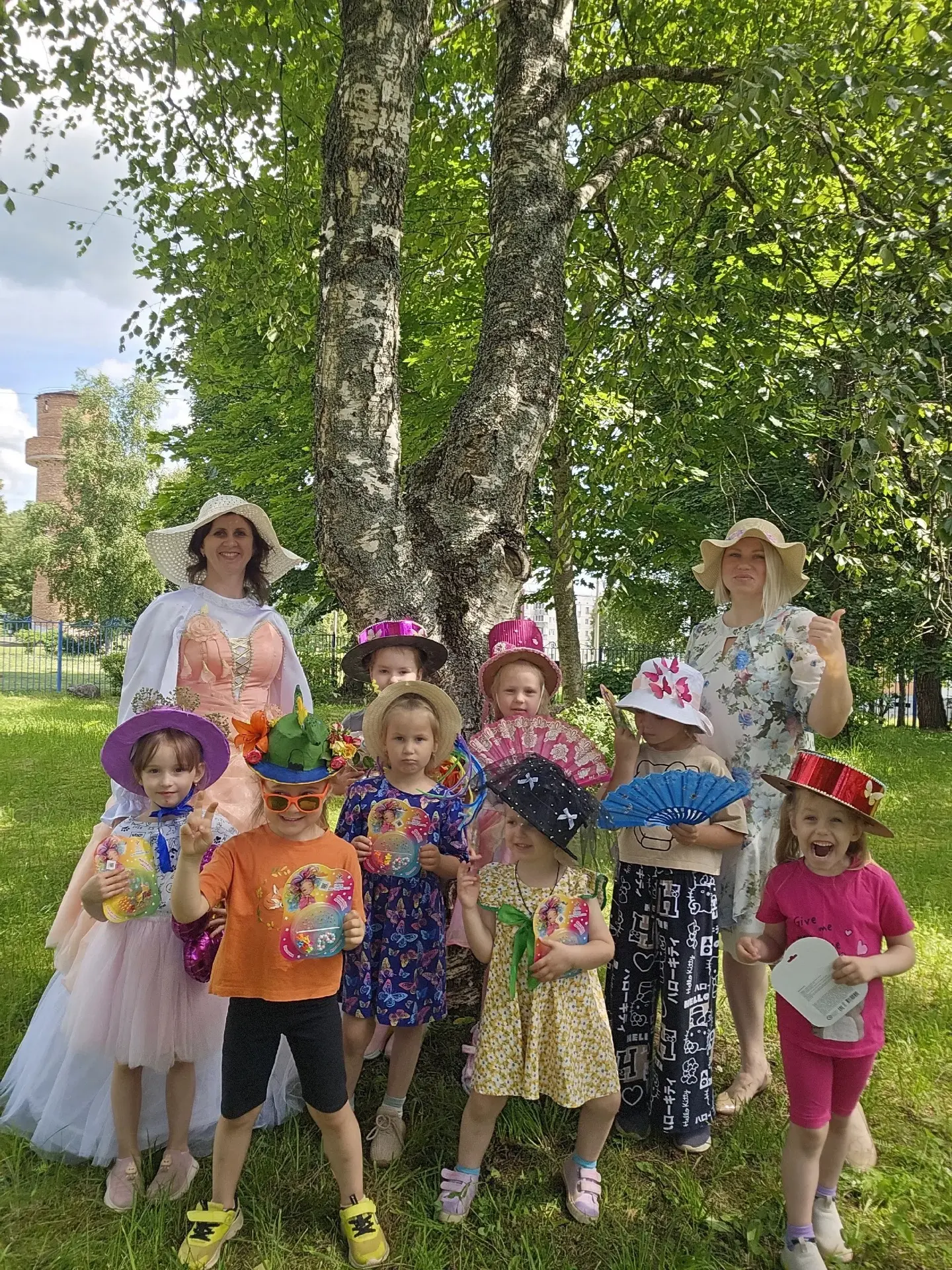 🎉 👒«Веселые панамки» - развлечение под таким названием совсем недавно прошло в саду, организованно