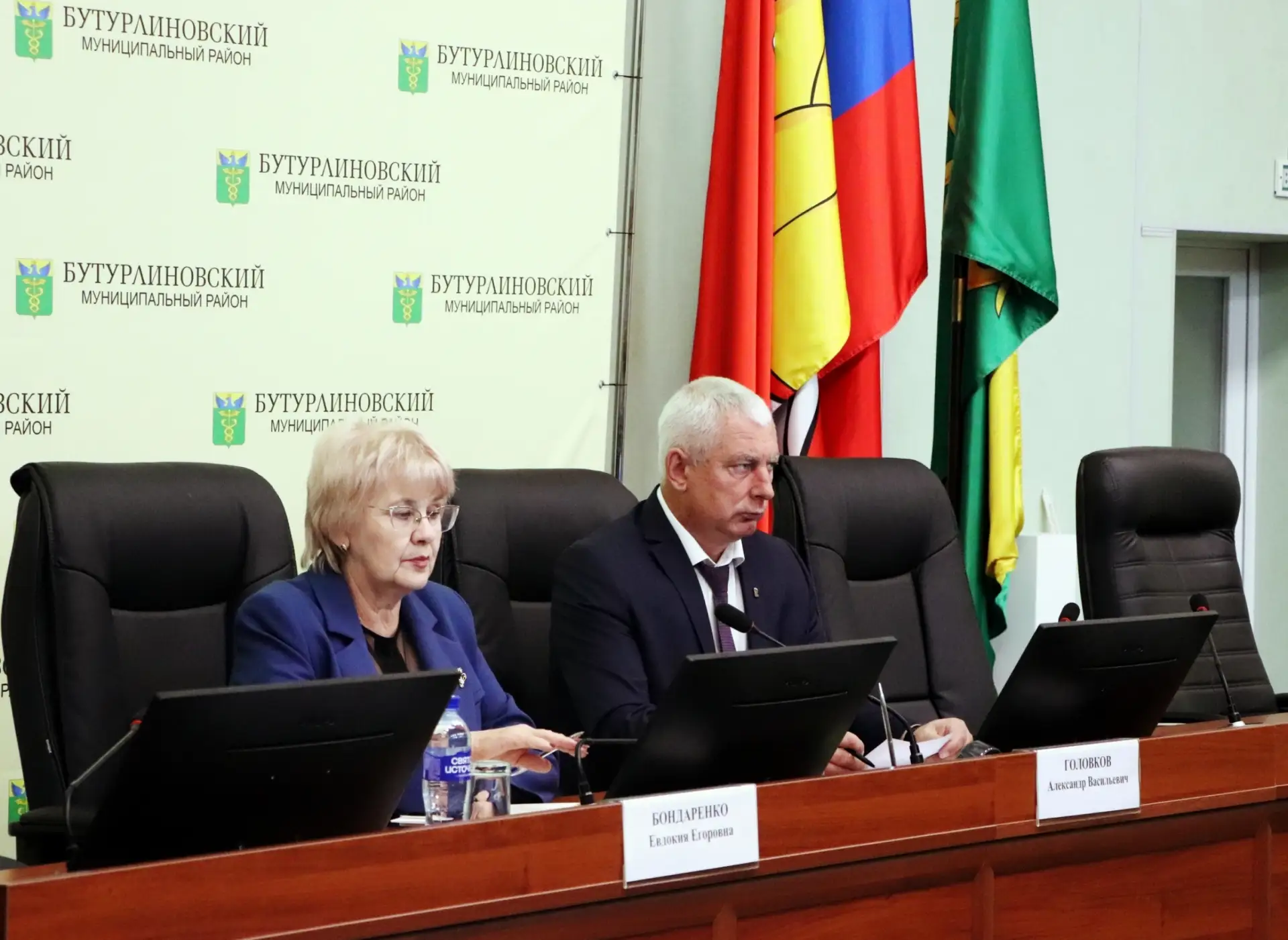 ✅ В понедельник, 7 сентября, глава Бутурлиновского района Александр Головков провёл еже...