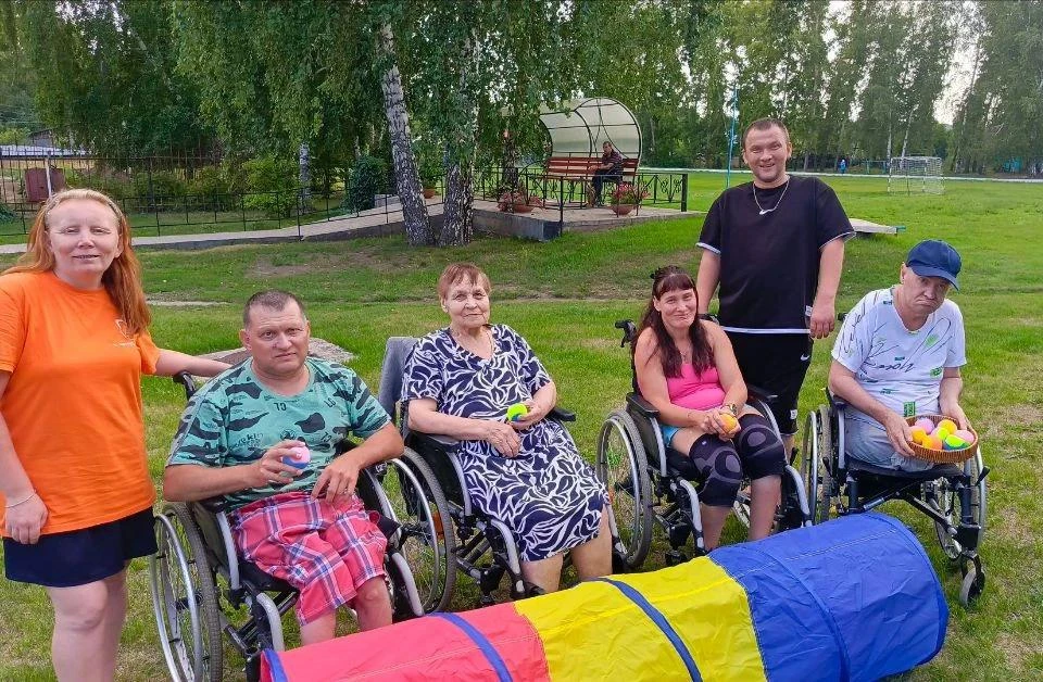 В Мамонтовском доме социального обслуживания волонтёрская деятельность развивается по п...