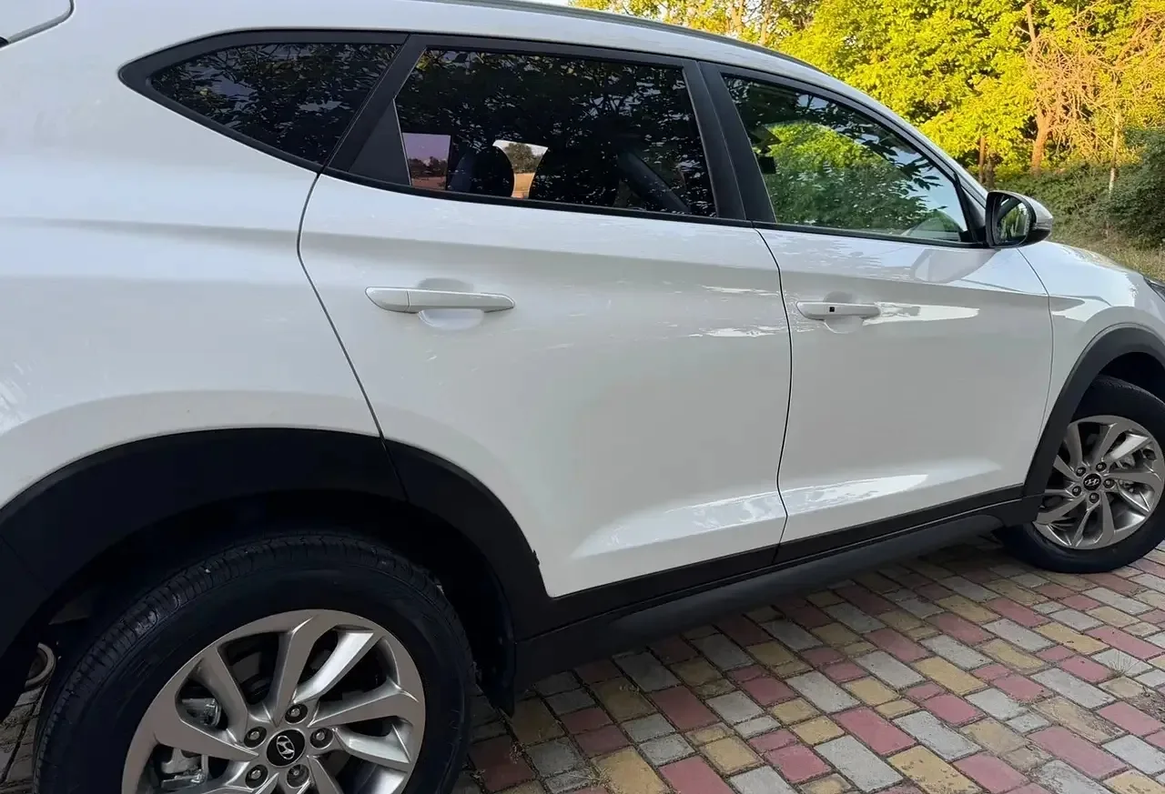 Продам Hyundai Tucson 2015 года в отличном техническом состоянии. Дизельный движок 1.7,...