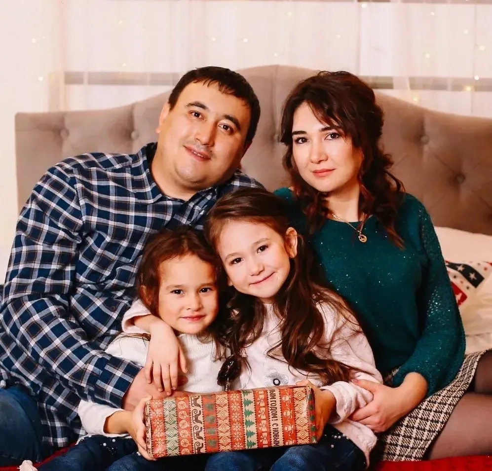 Представляем участников фотофлешмоба «Моя большая и дружная семья» — семью Кадыргалиных с Куюргазинс