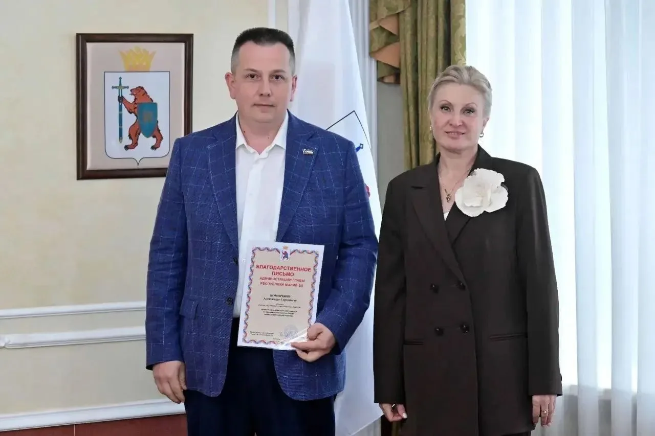 В Марий Эл наградили волонтёров, которые с первых дней помогают фронту 🇷🇺❤️

В Йошкар-Оле по поруч