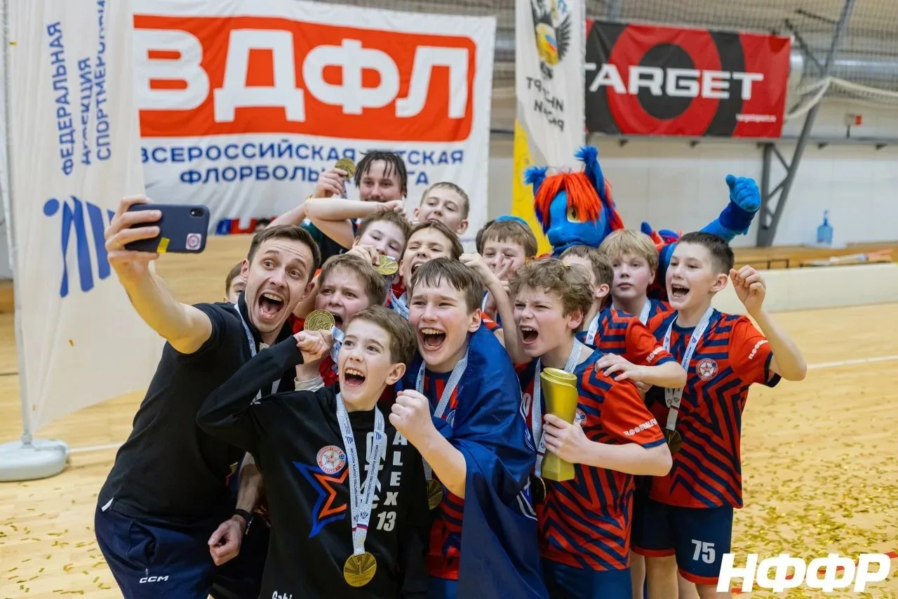 Александр и Елизавета Кравченя завоевали кубки и медали в разных городах России Наш ученик 5А класса