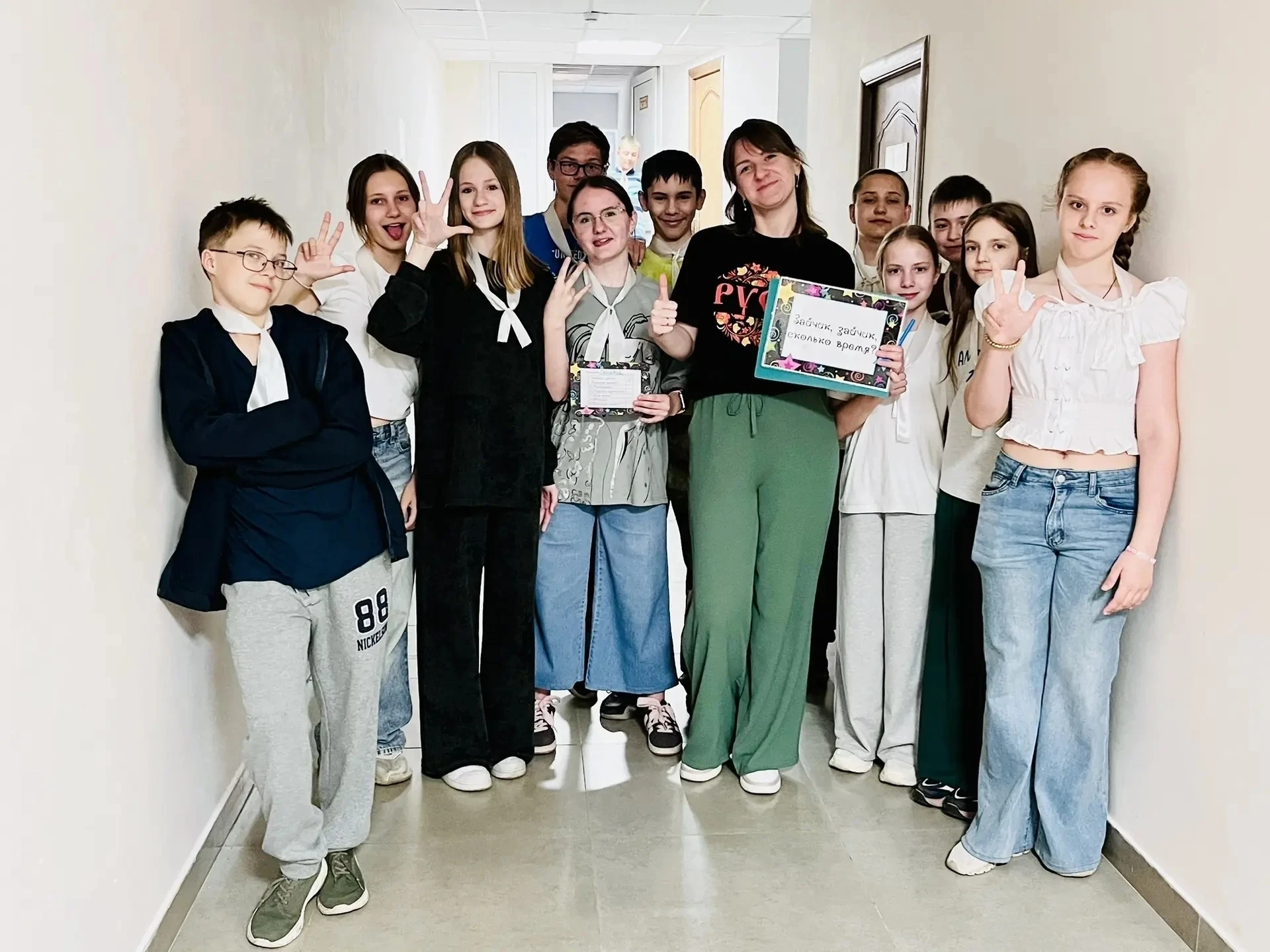 Ура! Мы снова рады приветствовать в наших стенах Центр народного творчества "Русь"! На этот раз их в