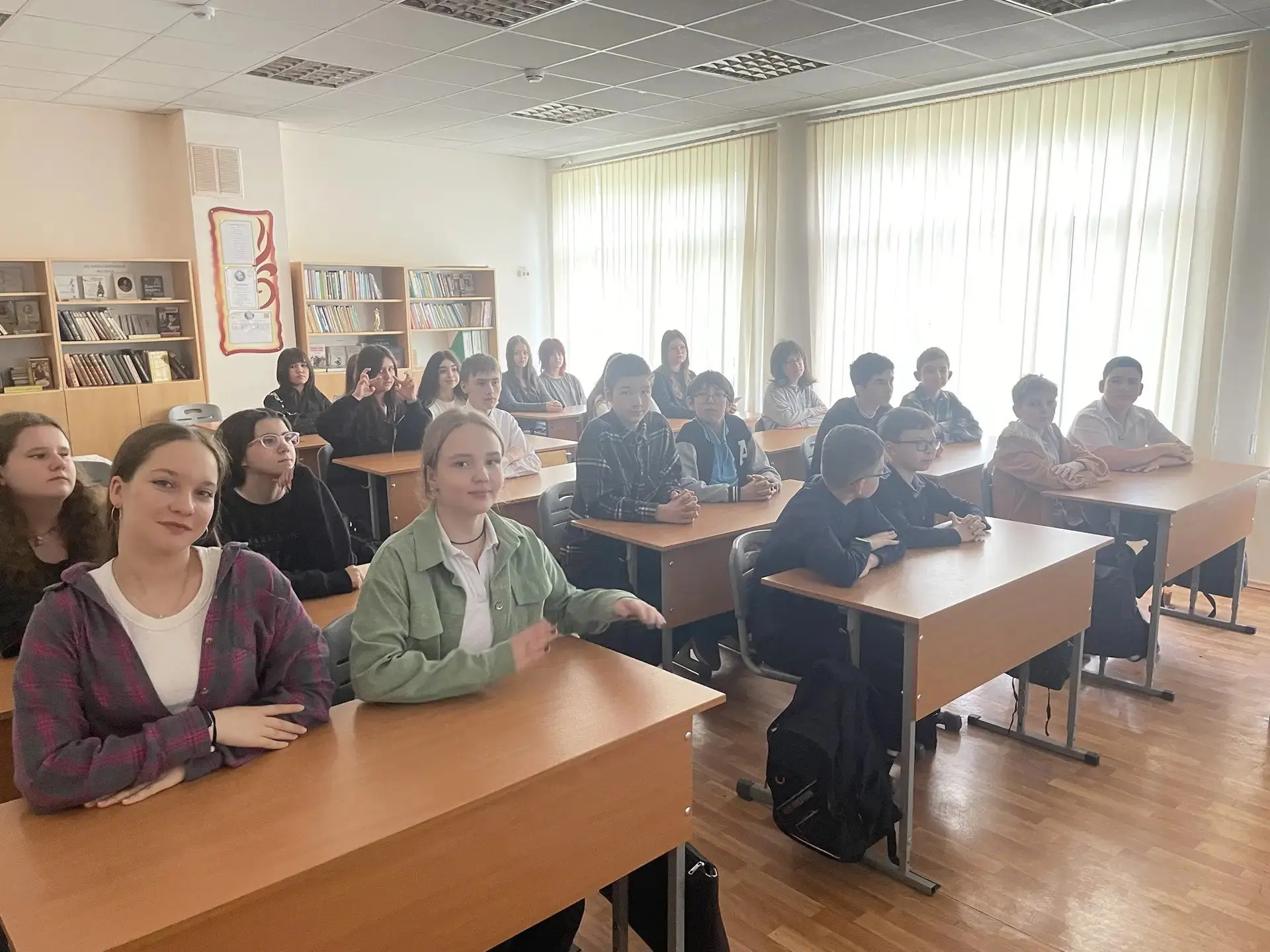 ☀️ Не запрещать, а научить: «Безопасное лето» в нашей школе  Инструктажи перед каникулами — не форма