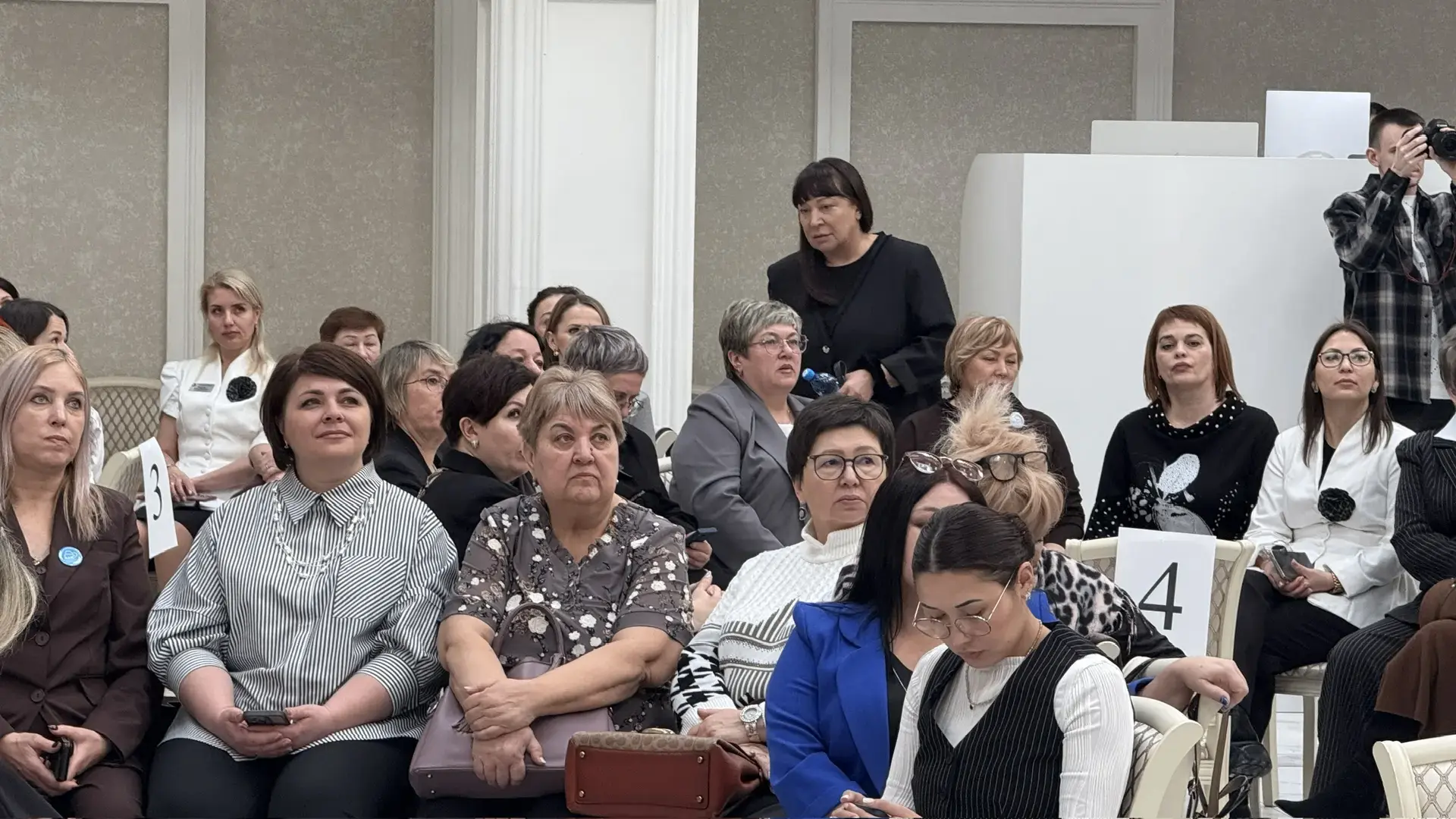 ✔️В областном центре народного творчества состоялся масштабный региональный форум «Женское единство 