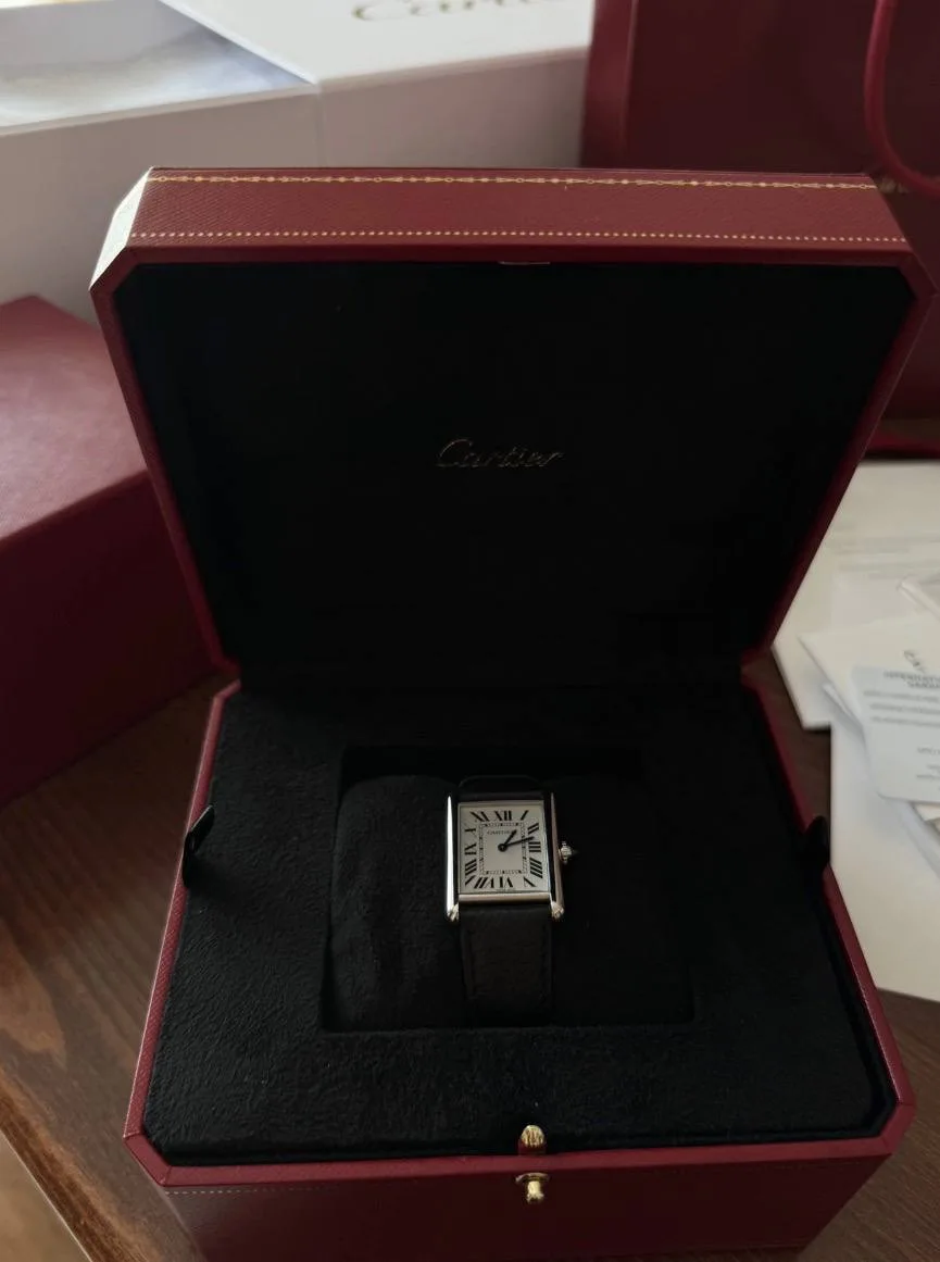 Часы Cartier Tank 🖤