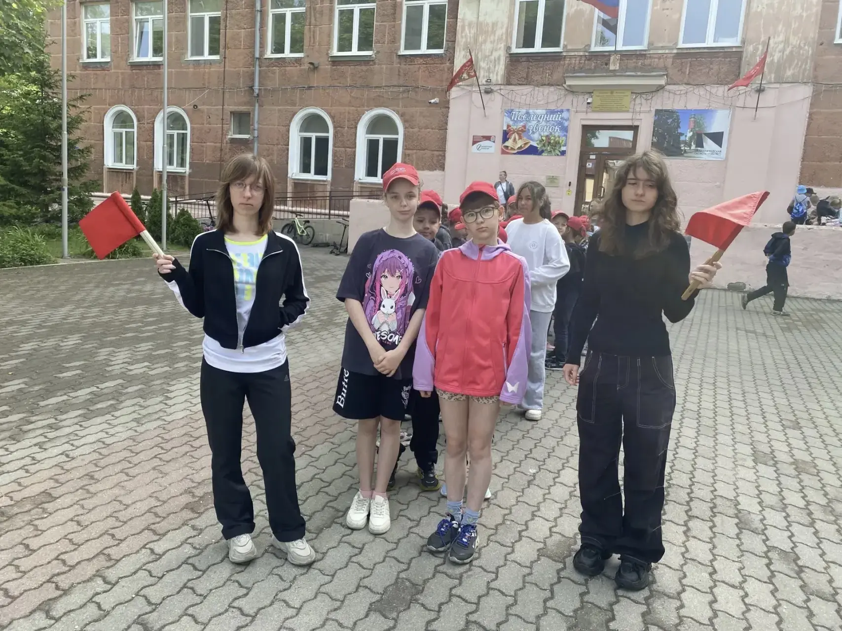Прошла еще одна неделя в нашем лагере ЛТО. Ребята с удовольствием занимали малышей своими интересным