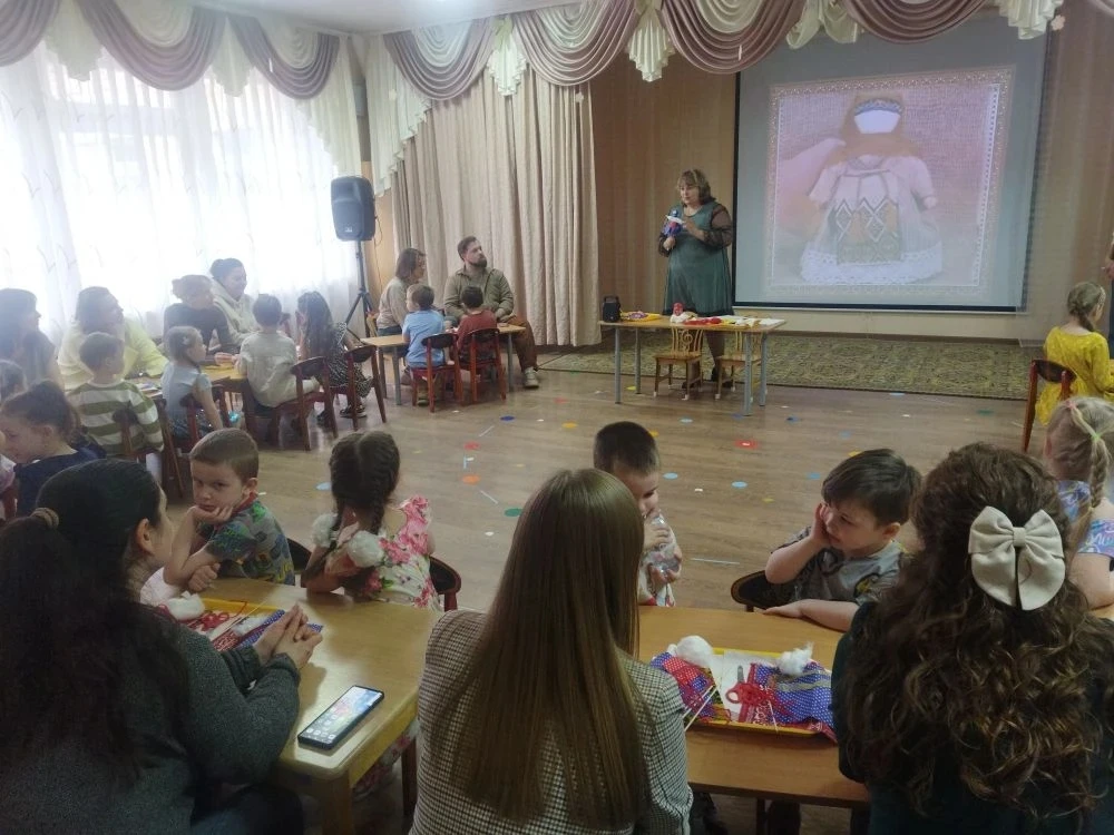 🪆Хранительница дома своими руками!

В рамках Года единства народов России мы продолжаем знакомить н