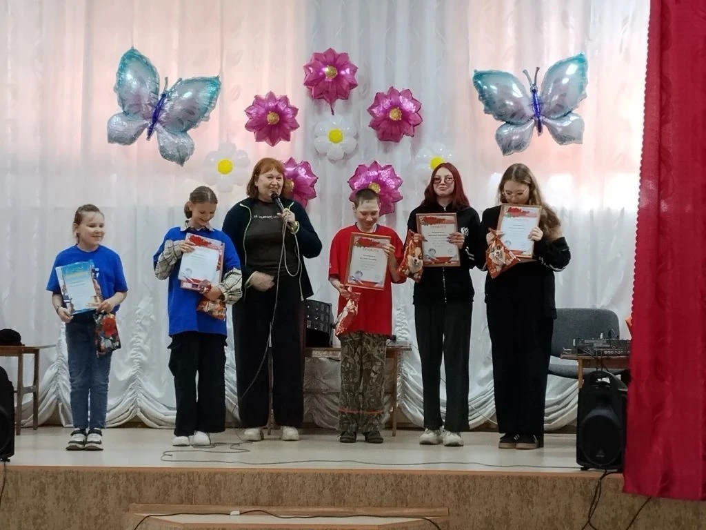 В МБОУ КООШ стартовала профильная смена Движения Первых для лагеря с дневным пребыванием «Смены перв
