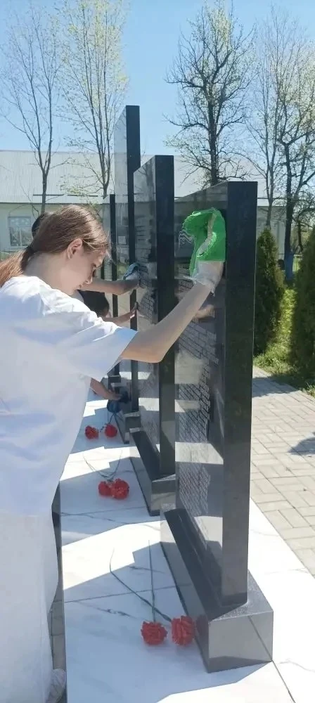 💯В преддверии Дня Победы отряды активистов школ Клинцовского района  совершили  добрые дела — расчис