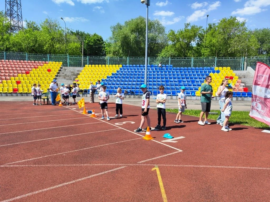 💪 Готов к труду и обороне  🤩 19 мая на базе школы «Воробьёвы горы» прошёл второй этап сдачи норматив