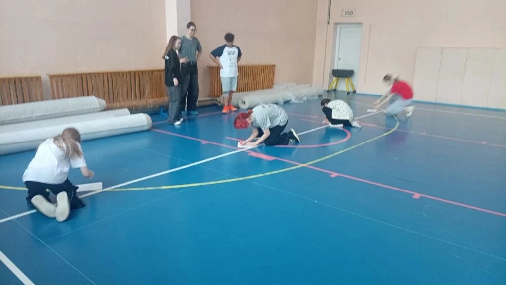 🤸На базе нашей школы с успехом прошло грандиозное спортивно-массовое мероприятие под названием "Ай д