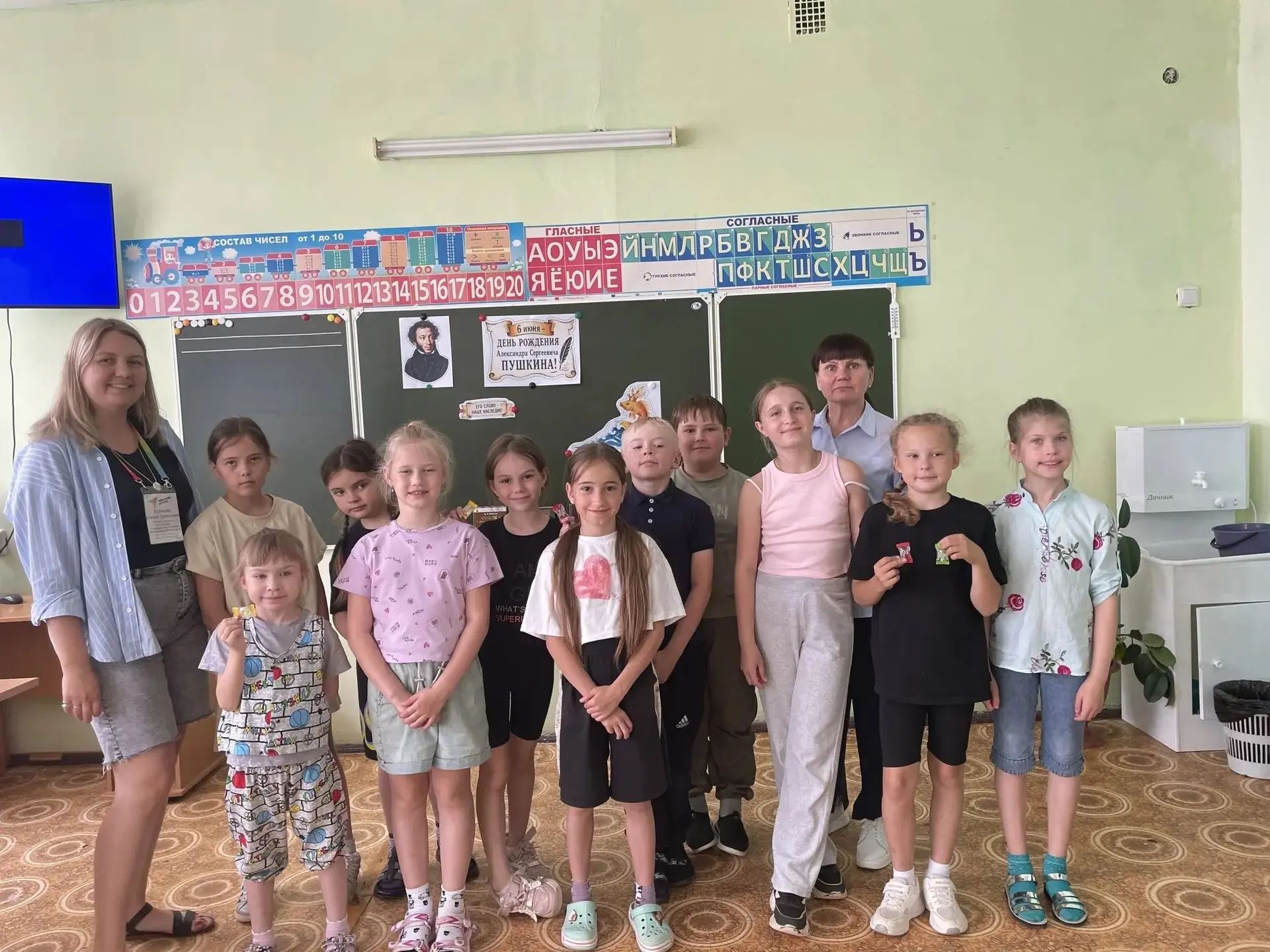 6 июня — особенная дата в календаре, ведь это День рождения великого русского писателя А.С. Пушкина!