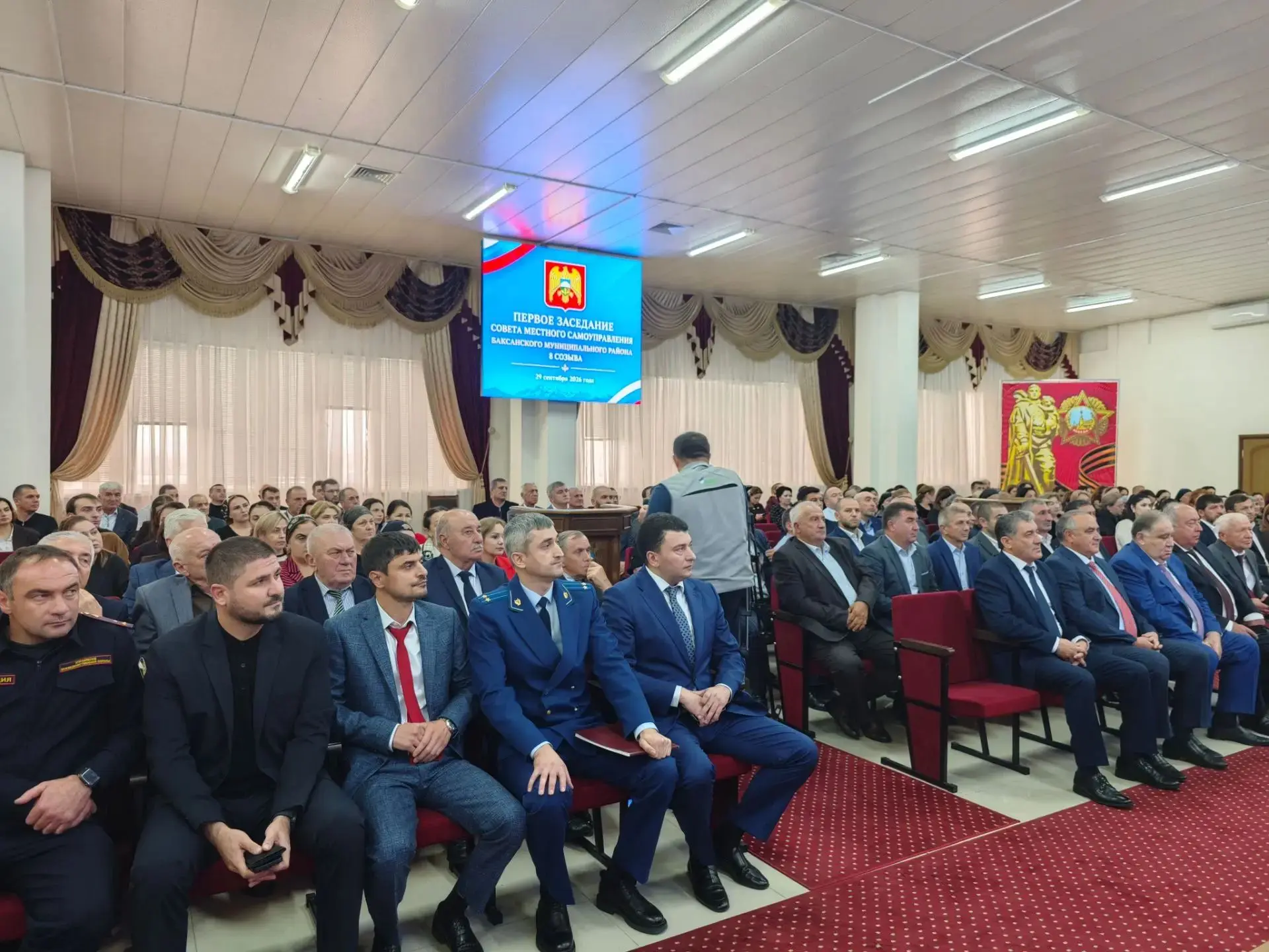 Адиб Абрегов избран на должность главы Баксанского района.