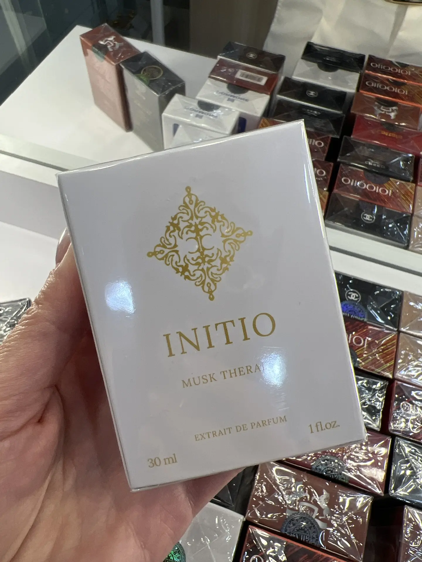 1400₽ стойкие
