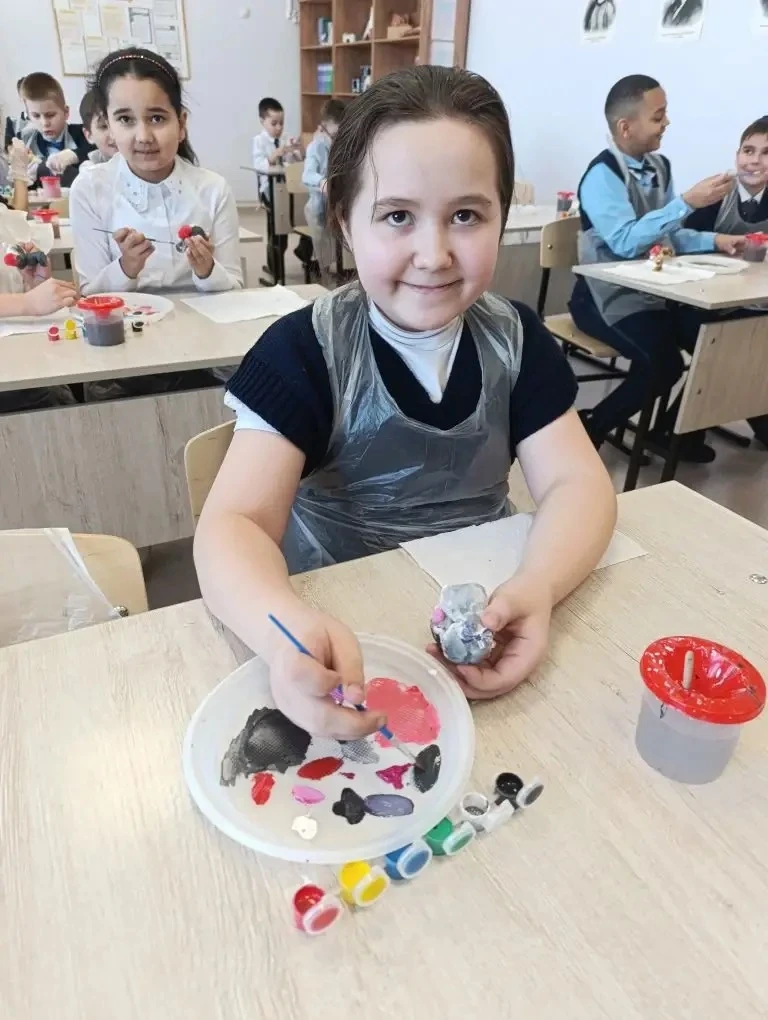 Мастер-класс разрисовываем гипсовые фигуры!  🎨В нашей школе прошёл увлекательный мастер-класс, где ю