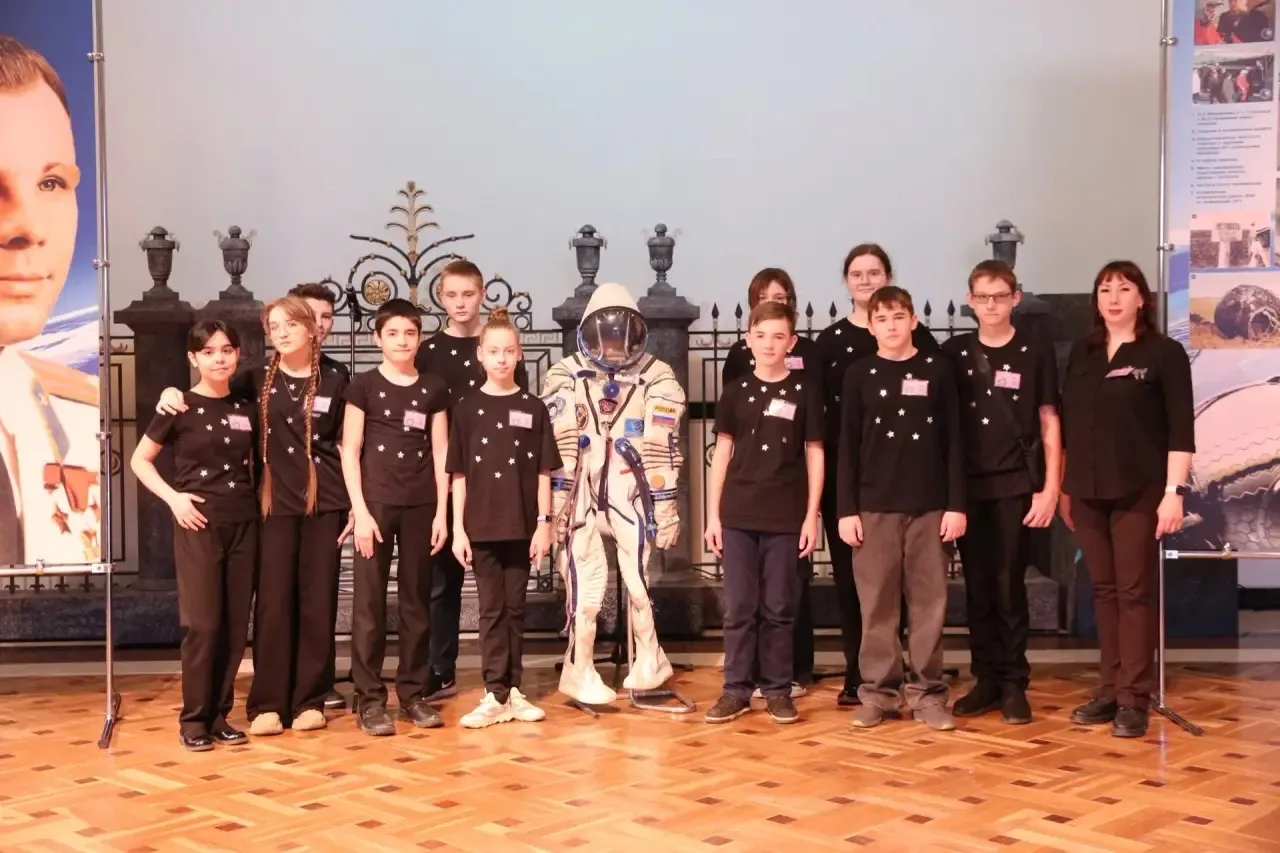 🌟 ПОЕХАЛИ! Наши шестиклассники — лучшие в космосе!  В Аничковом дворце прошла Игра «Космос», и без п