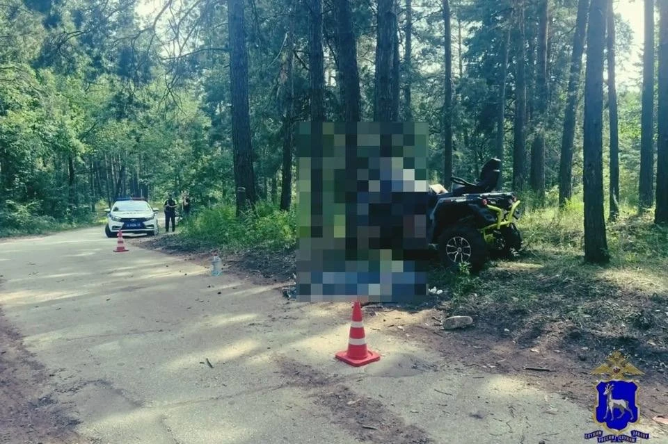 ⚡️ Под Тольятти погибли водитель и пассажир квадроцикла, который врезался в дерево
