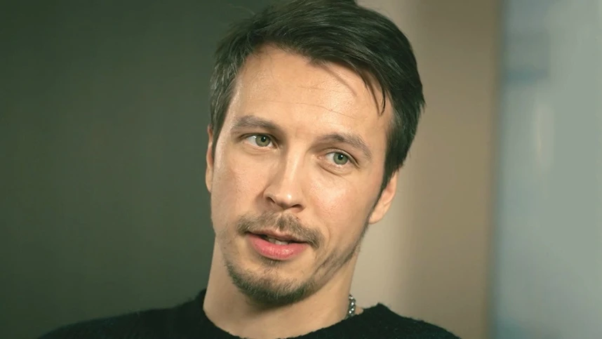 Смотрите детектив «Пилигрим» сегодня с 15:55. Олег Рубцов будет ждать вас в эфире Пятого 😉

🎬 15:5