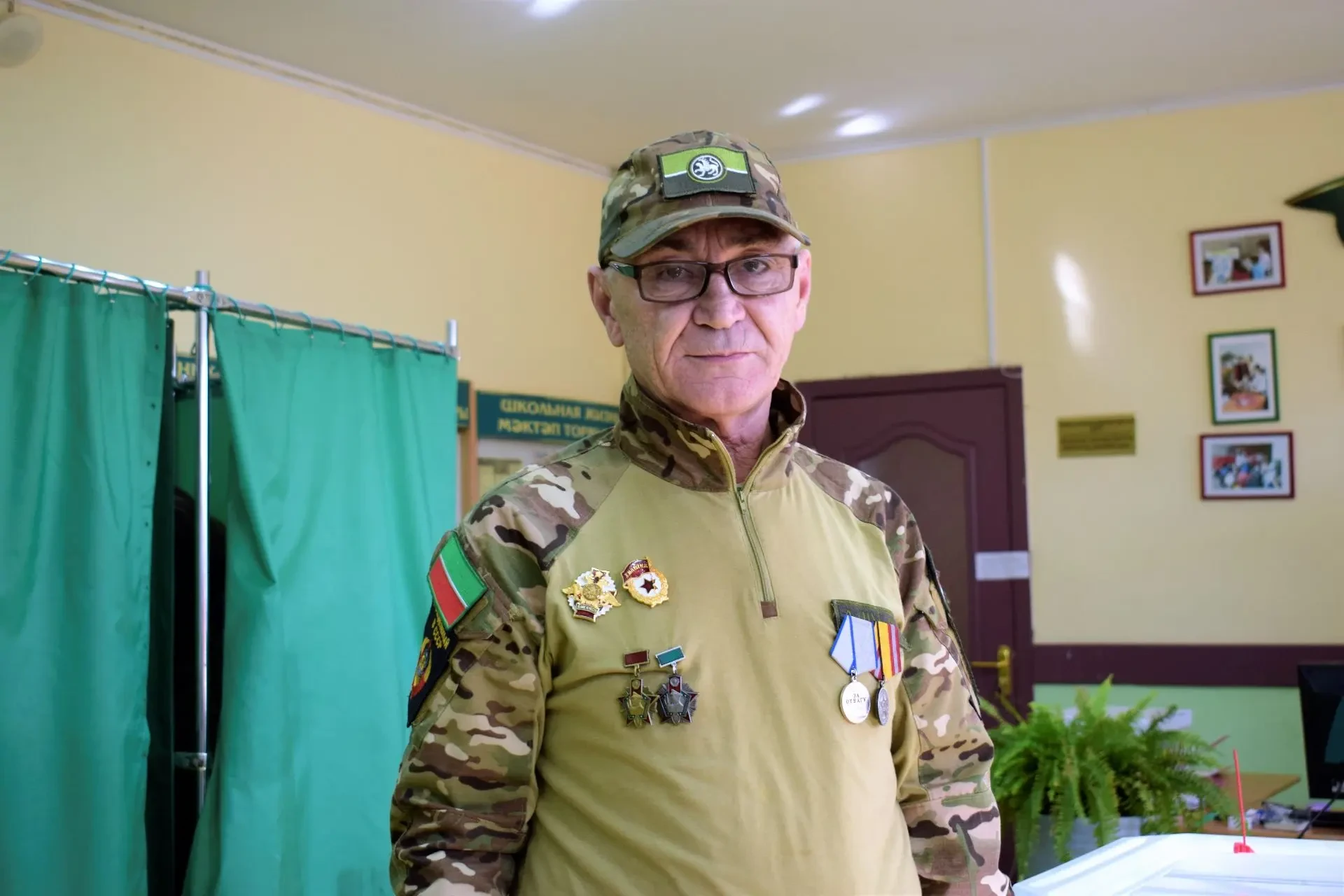 Ветеран СВО из Бавлов проголосовал на выборах