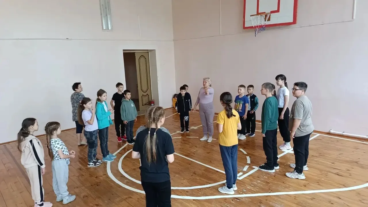 ⚡️Второй день пришкольной лагерной смены принёс ребятам красоту и энергию💐