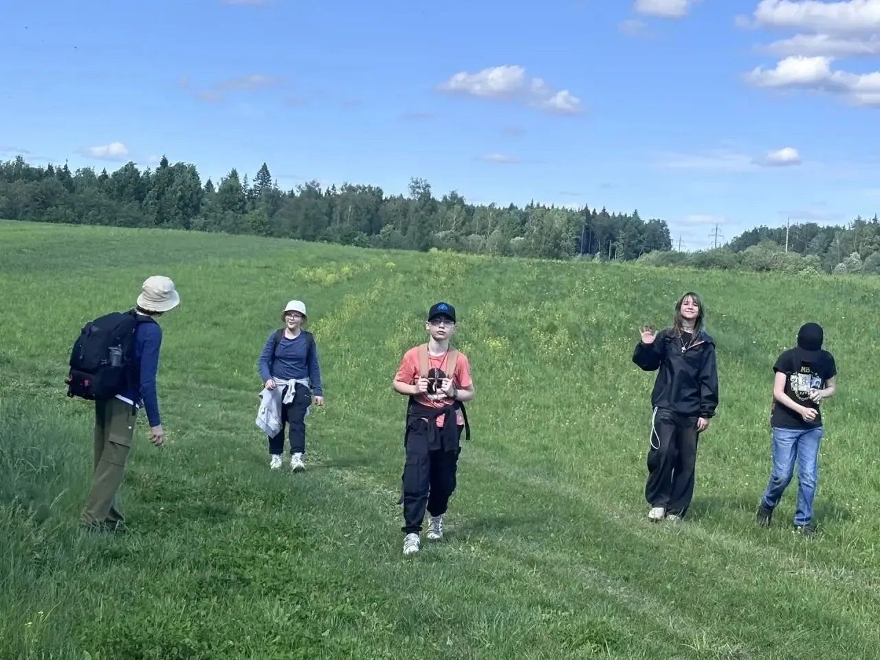 🏕️Ведём прямое включение из нашего похода  Туристы из 6А вместе с классным руководителем Игорем Влад