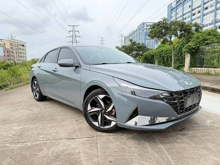 🇨🇳 Hyundai Elantra LUX