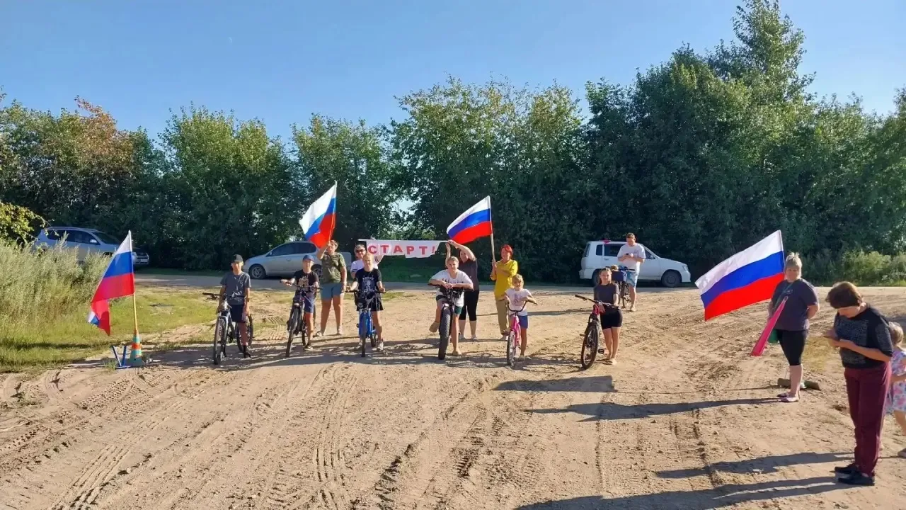 🇷🇺 День Российского флага отметили велокроссом!