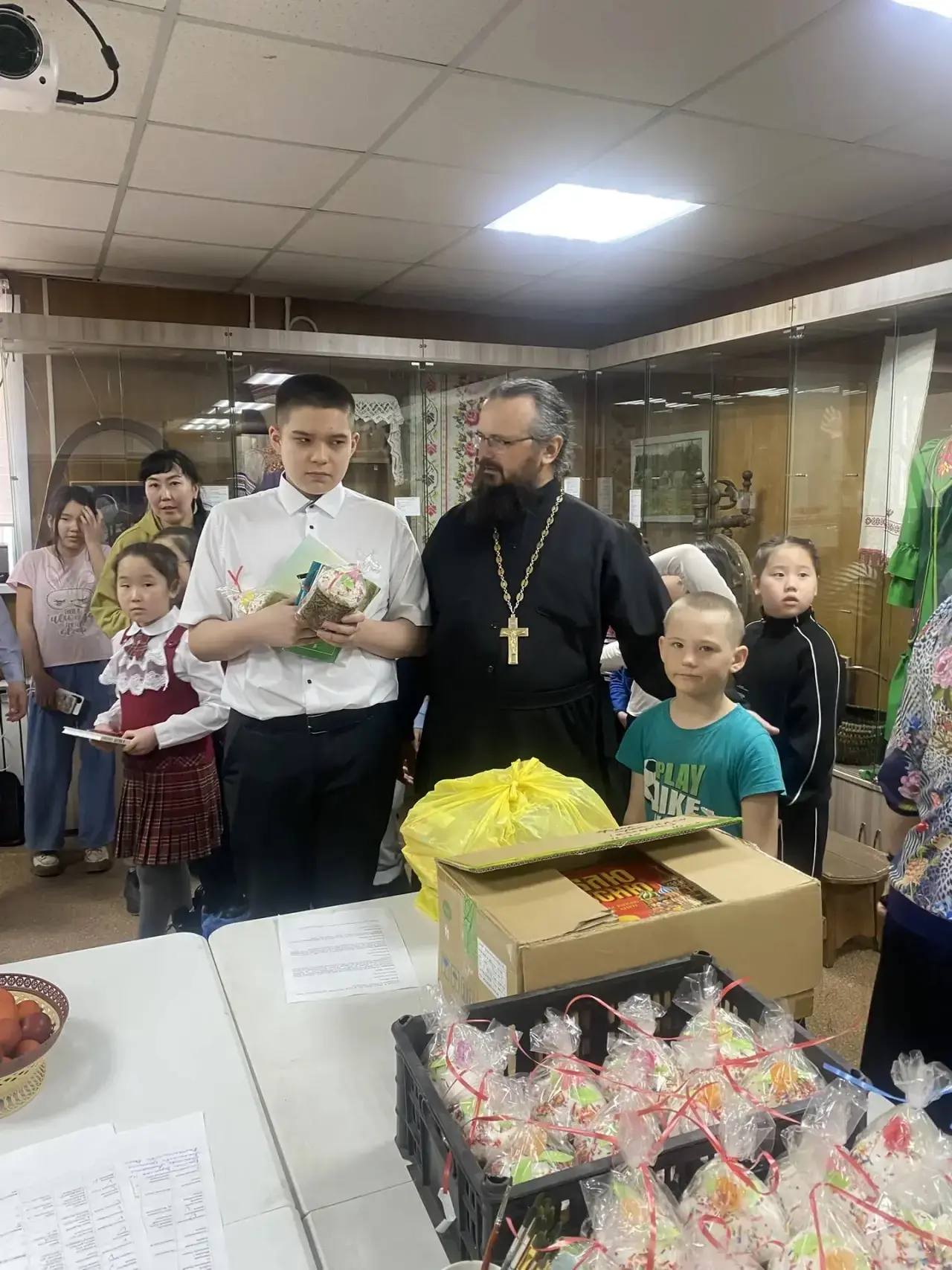 Христос Воскресе!  В храме Покрова Пресвятой Богородицы села Оса в светлую Пасхальную седмицу прошла