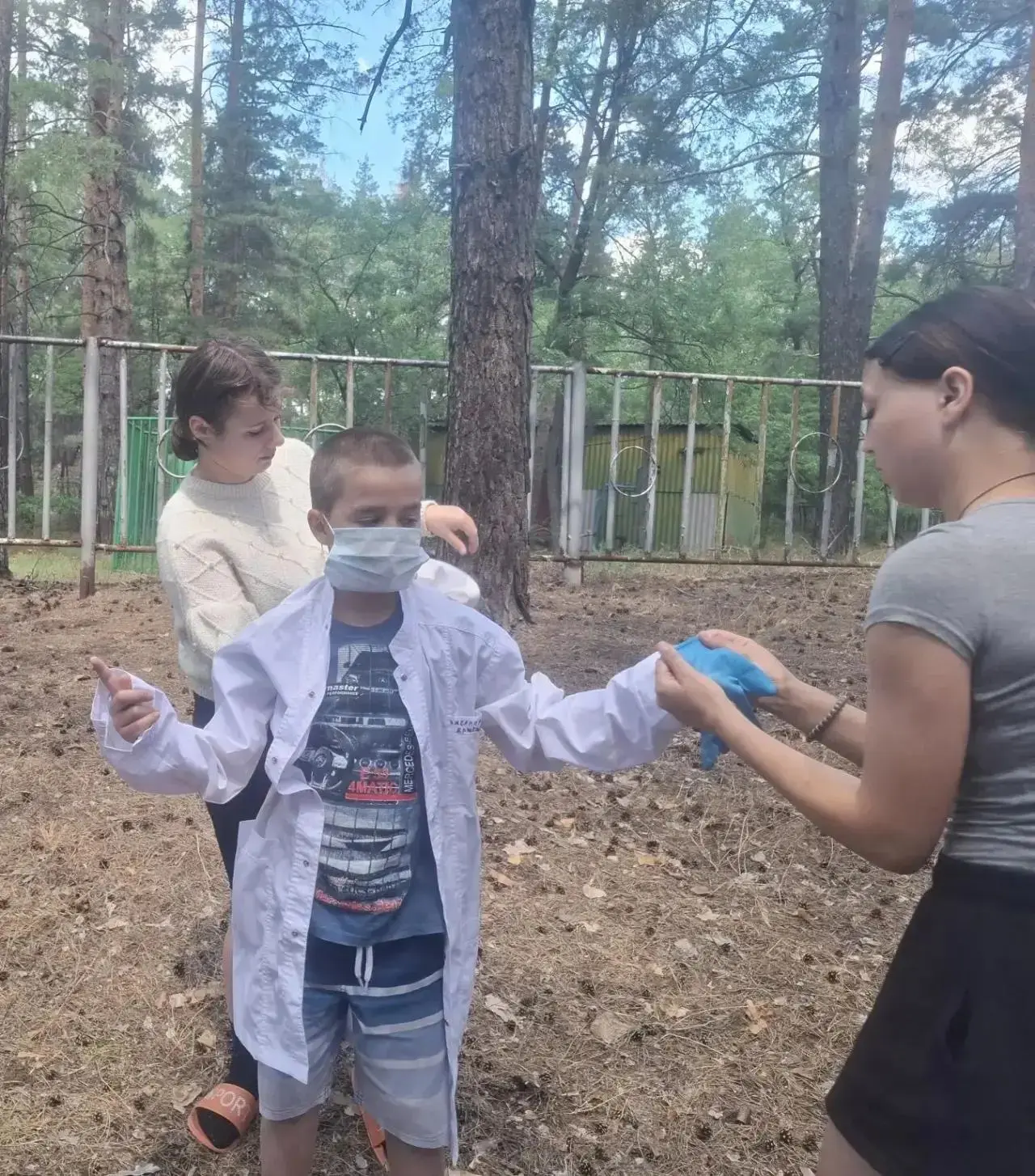 Медицинский квест: познавательное приключение в лагере

В летнем лагере для воспитанников Донецкого 