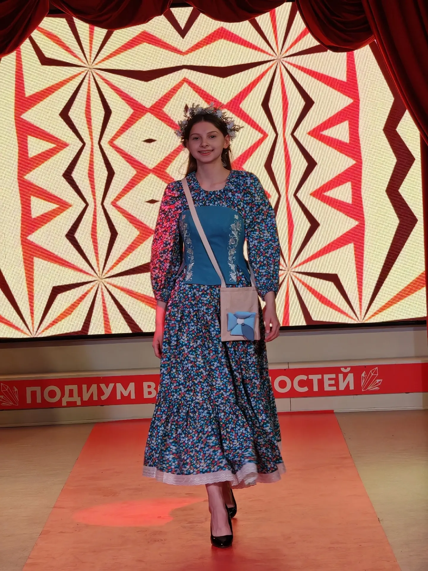 🎨 Яркими цветами, зажигательным творчеством, стильными образами, а также искрящейся радостью наполни