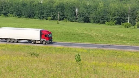🚚 В Свердловской области из-за жары перекрыли дороги для фур