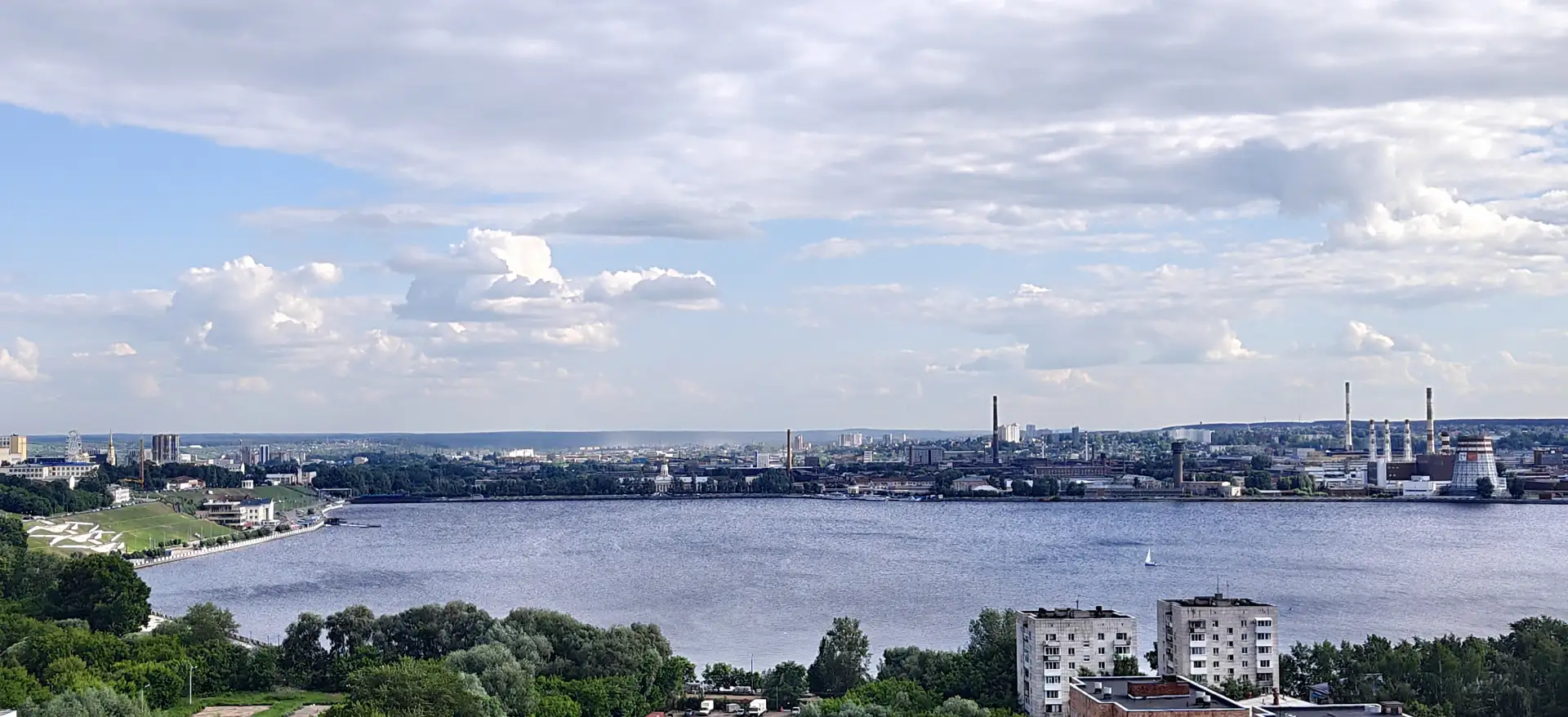 Поздравляем наш любимый ❤️ город Ижевск  и нашу страну Россию 🇷🇺 с днем рождения! Стараемся , дела