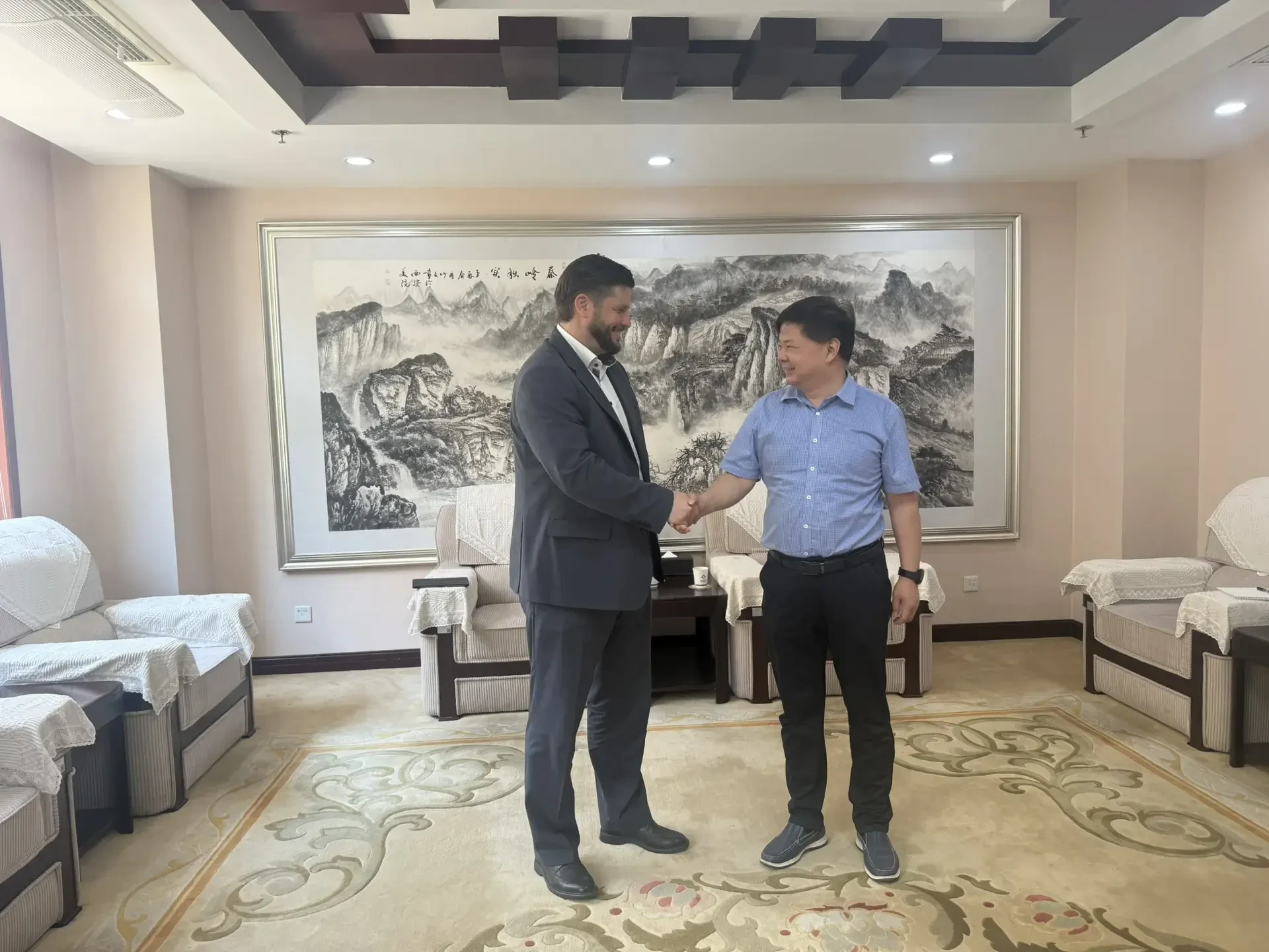 🇷🇺🇨🇳 Продолжаем укреплять стратегическое партнёрство между Вологодской областью и Китайской Наро