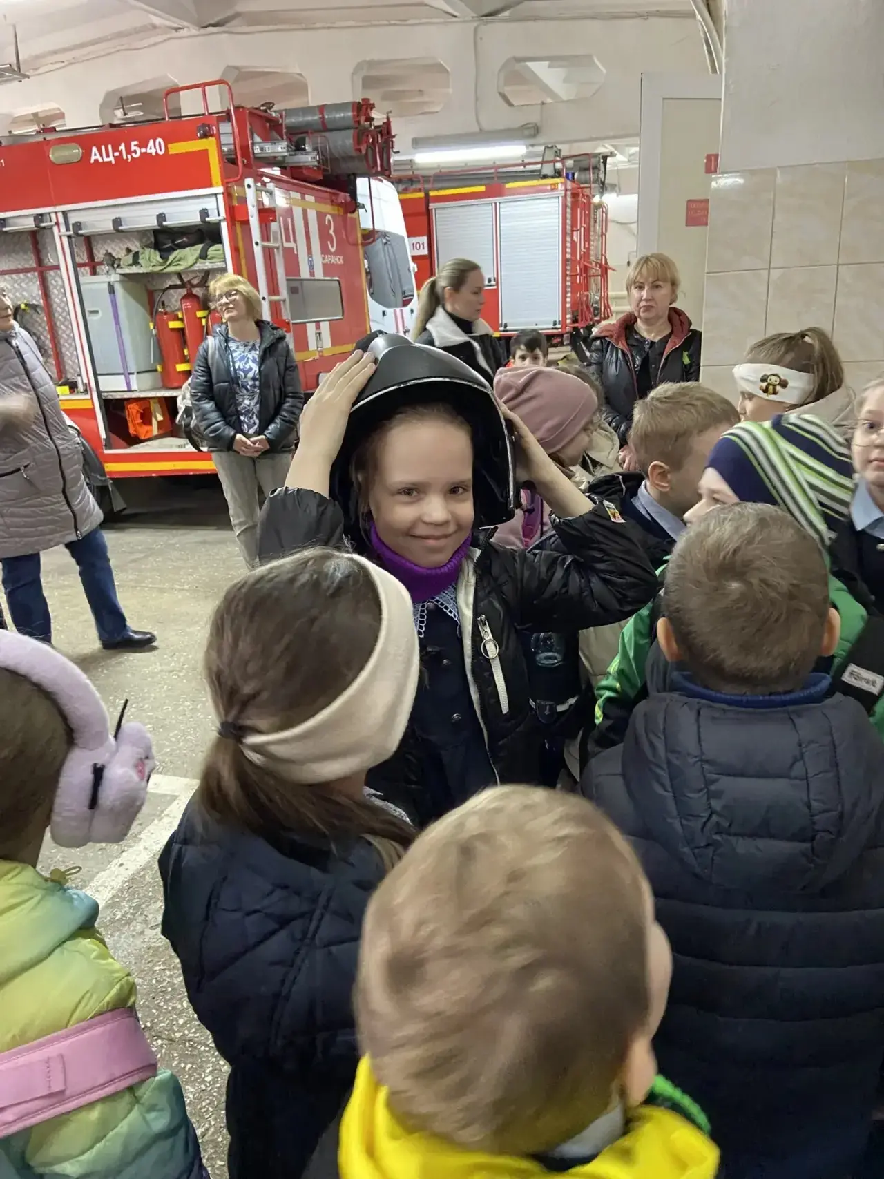 День пожарных: в гостях у героев  🔥Ученики 2 класса Б (классный руководитель Кирдяшкина Н.Ф.) - побы
