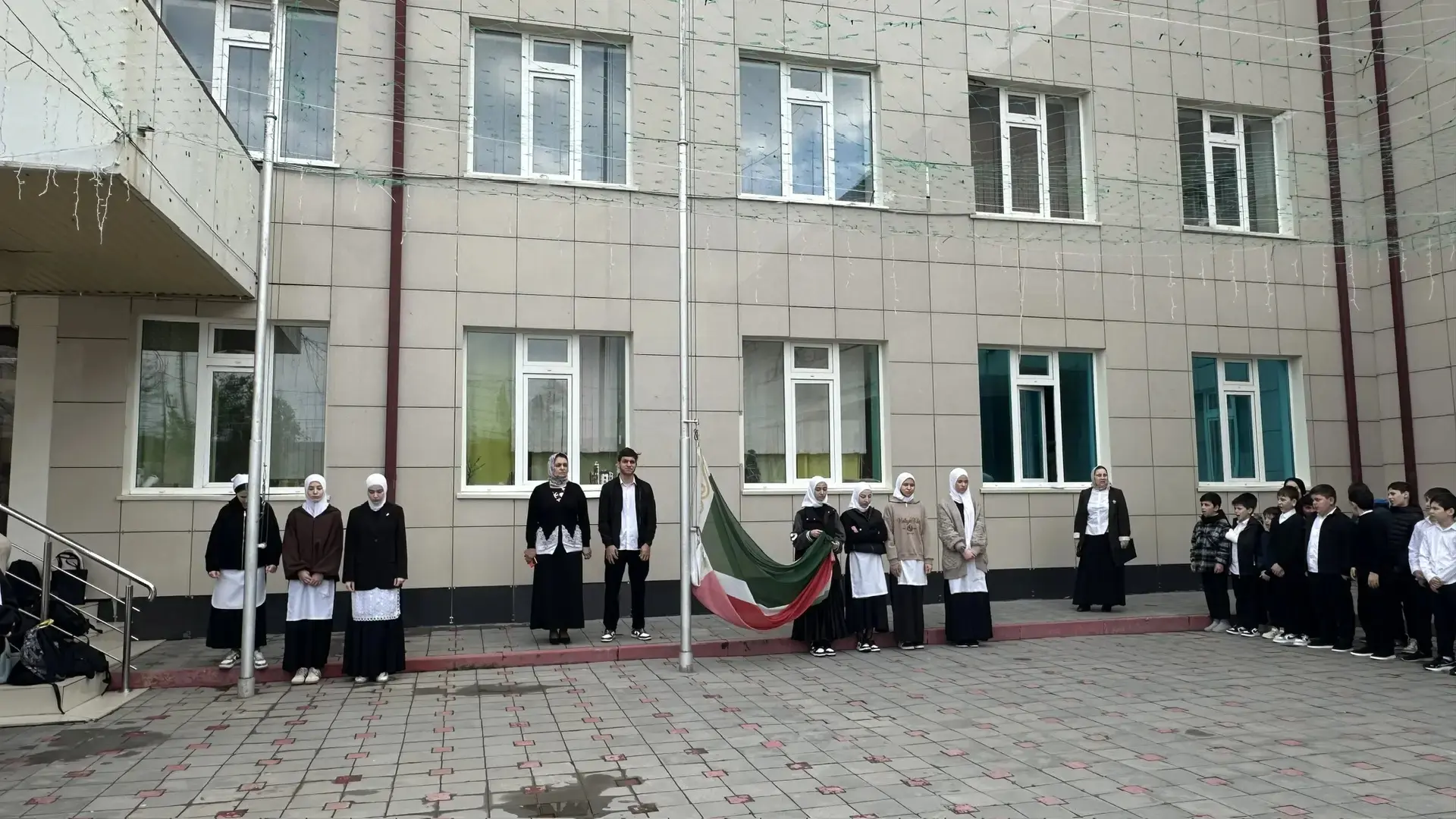 Сегодня понедельник , 06.04.2026 г. В нашей школе стартовал первый день четвёртой четве...