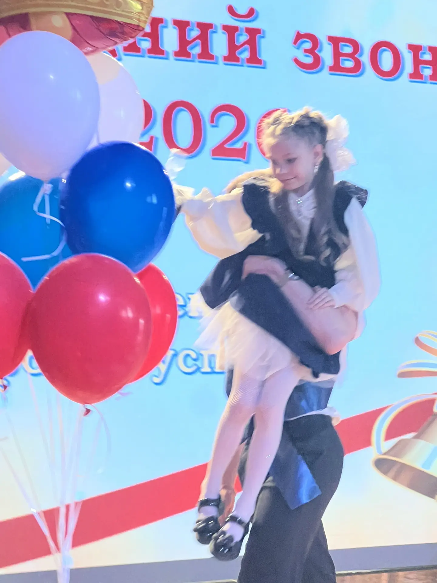 🔔🎓 В Колтушской школе отгремели «Последние звонки»! 🎓🔔    Сегодня, 26 мая, этот трогательный и волни