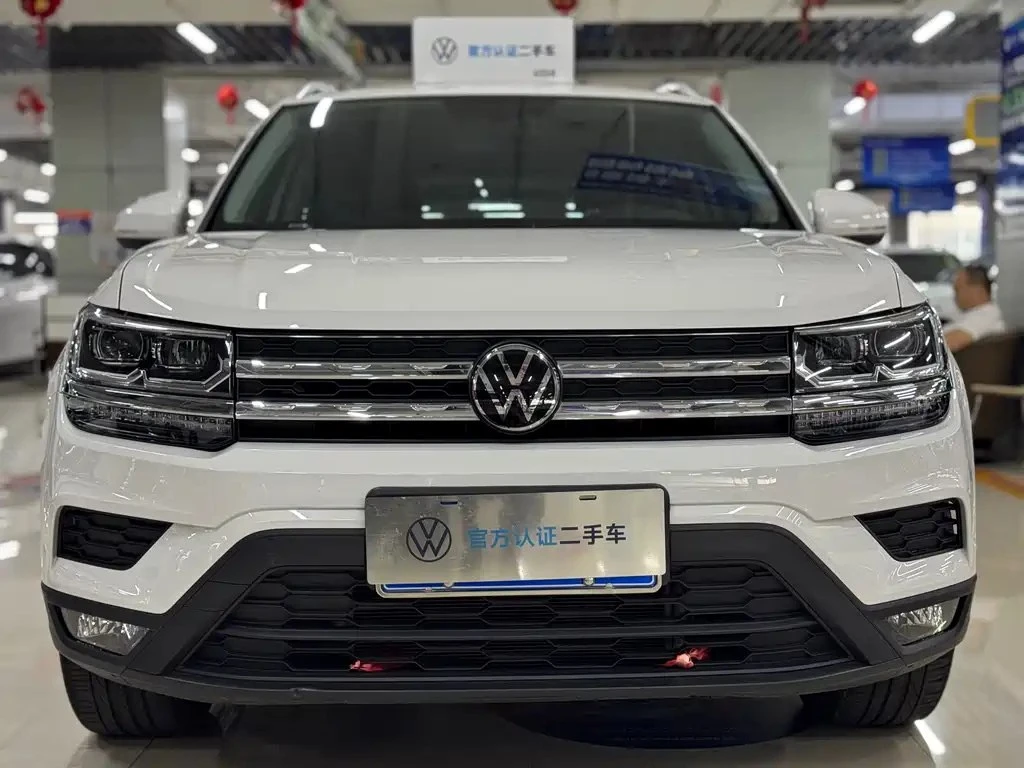✔️Доступен к заказу❗️

⚡️Курс 12.08⚡️ 

🇨🇳VOLKSWAGEN THARU
🔹2023 год|2wd
🔹1400 см |150л.с
🔹Комп