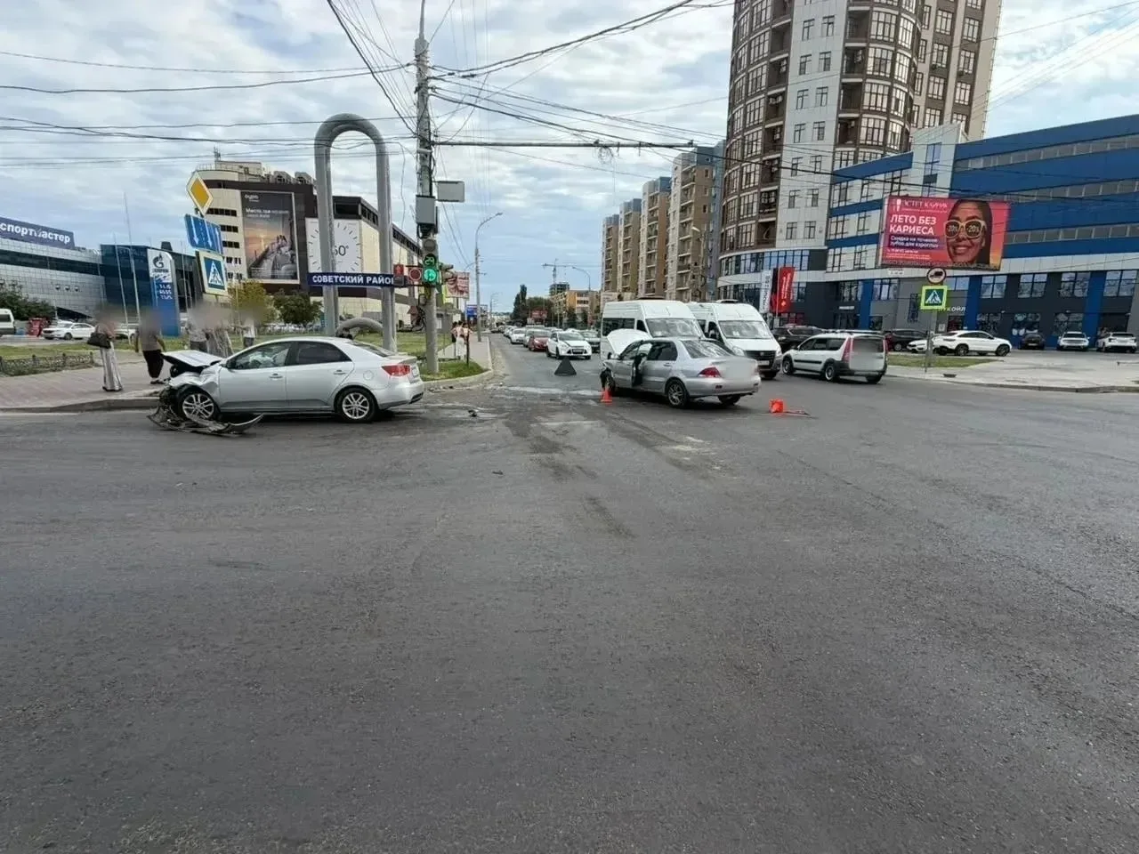 😱Авария с участием ребенка произошла 5 августа в Астрахани на улице Боевой.

Около 15:55 водитель K
