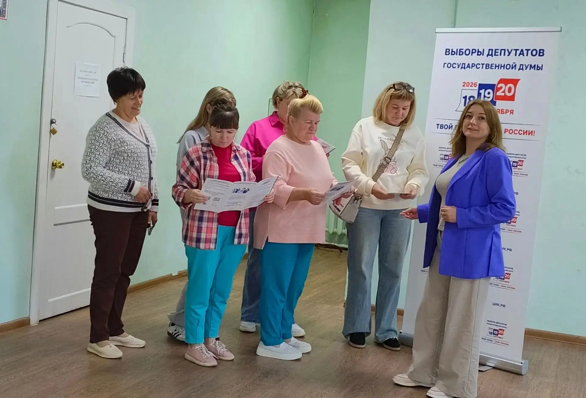 На встрече с жителями   в селе Кресты с главой муниципального образования Куркинский ок...