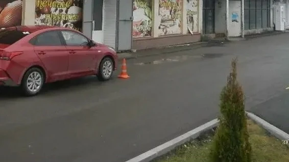 💥 Пятилетний малыш попал под машину в Шарье  18 апреля около полудня в Шарье на улице Адмирала Виног