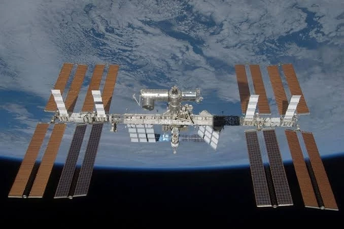 🚀 «Роскосмос» и NASA обсуждают, как сведут МКС с орбиты